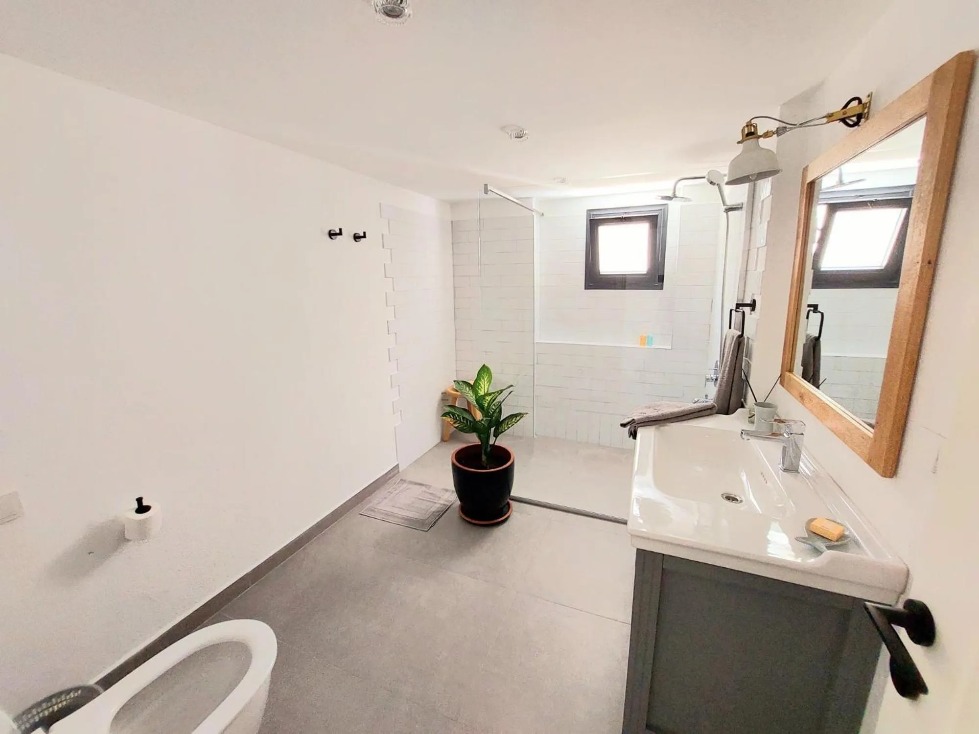 Bathroom in Ece Hotel Sovalye Island