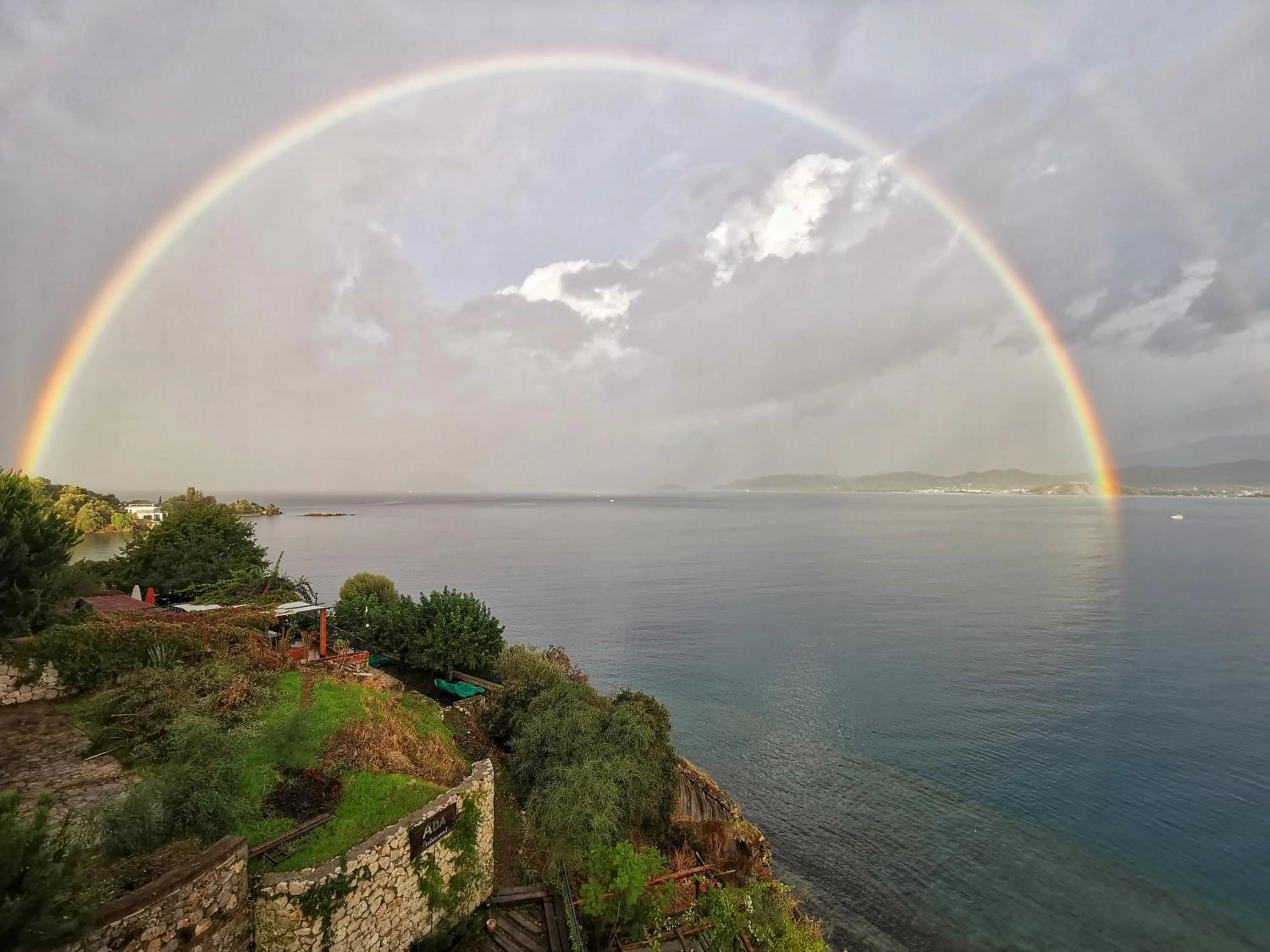 Natural landscape in Ece Hotel Sovalye Island