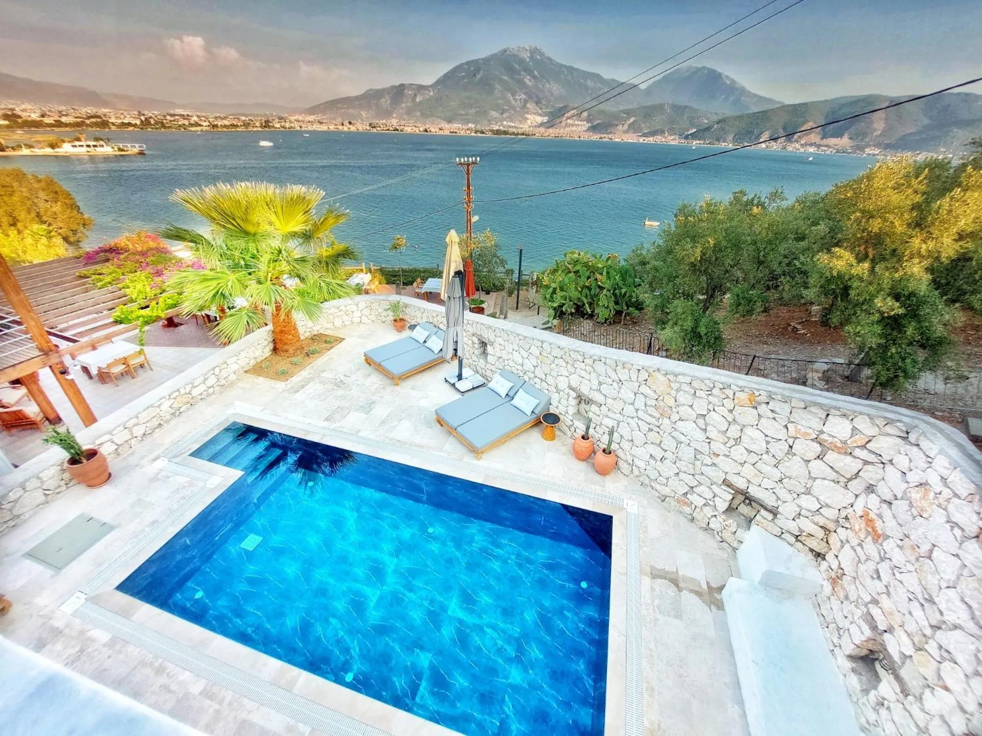 Pool view in Ece Hotel Sovalye Island