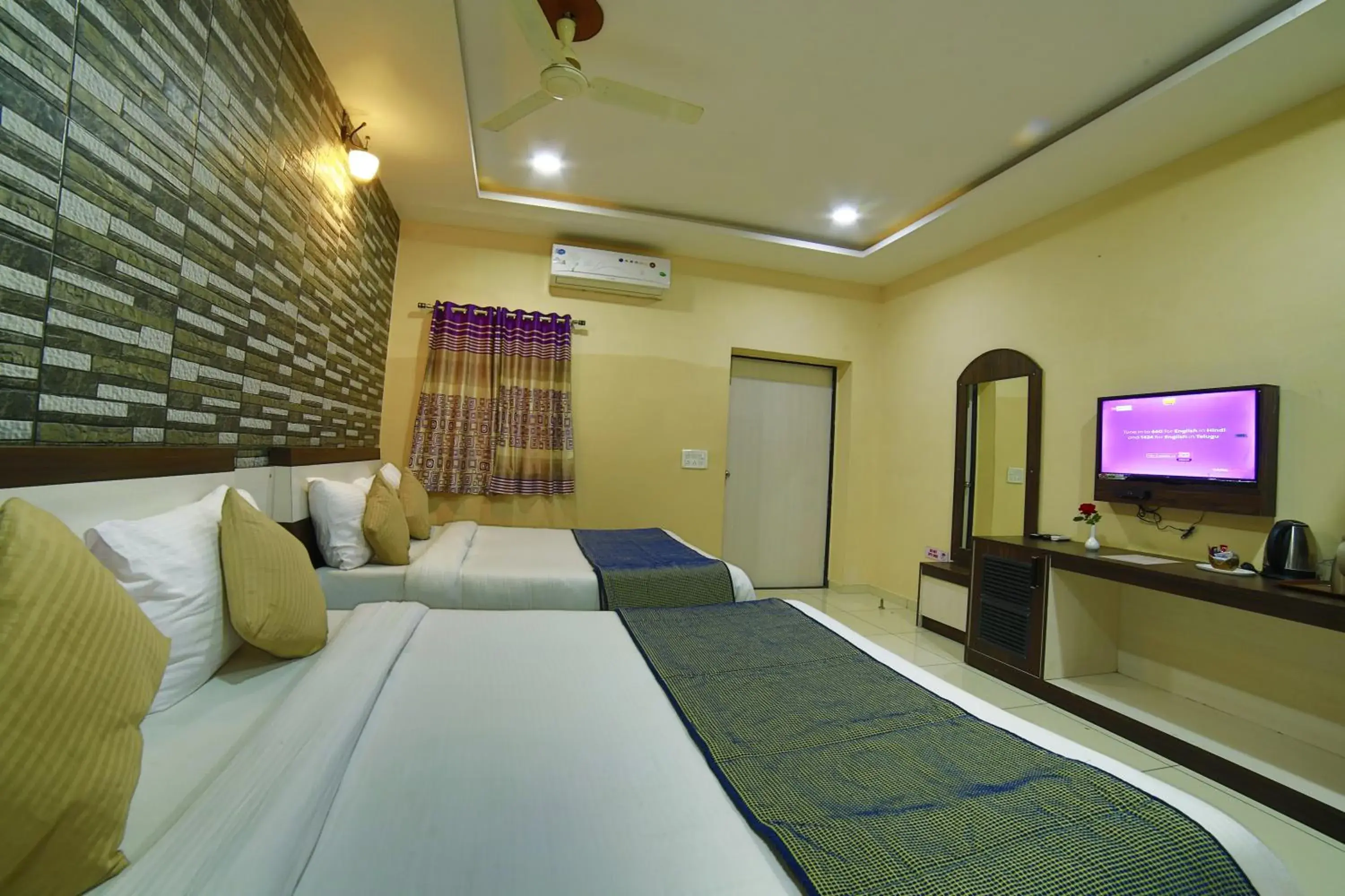 Bed in Briars Heritage Bed in Briars Heritage