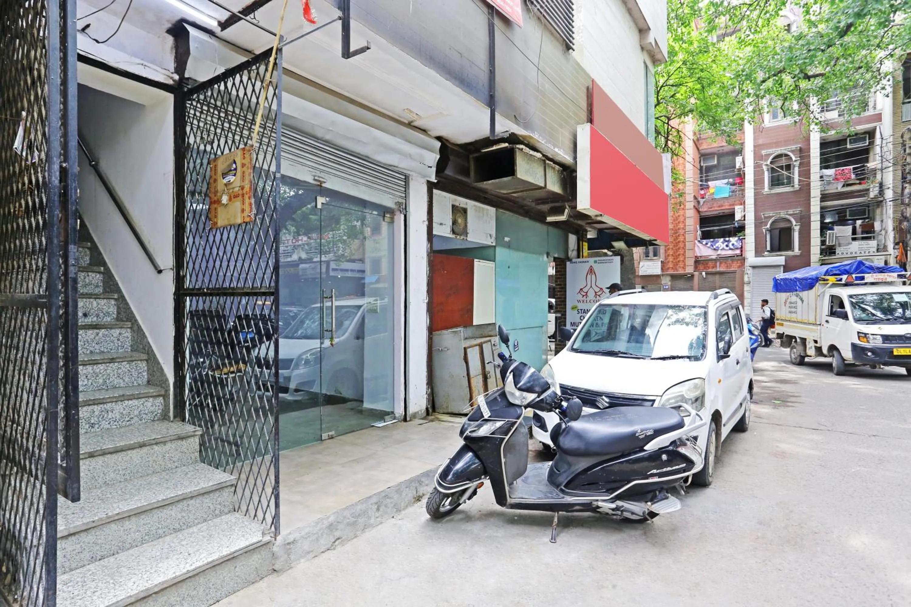 Property building in Mauryan Elite Hotel Lajpat Nager