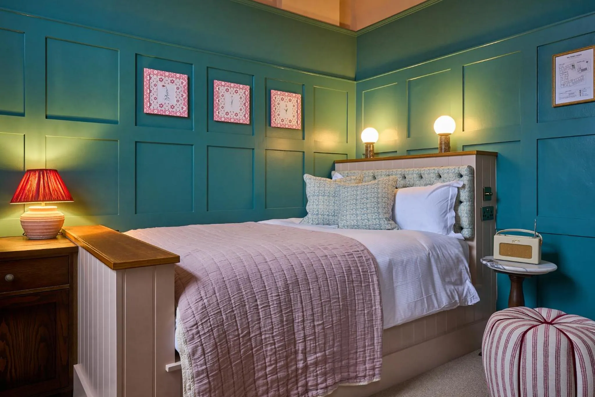 Bedroom, Bed in The White Horse - A Heartwood Inn
