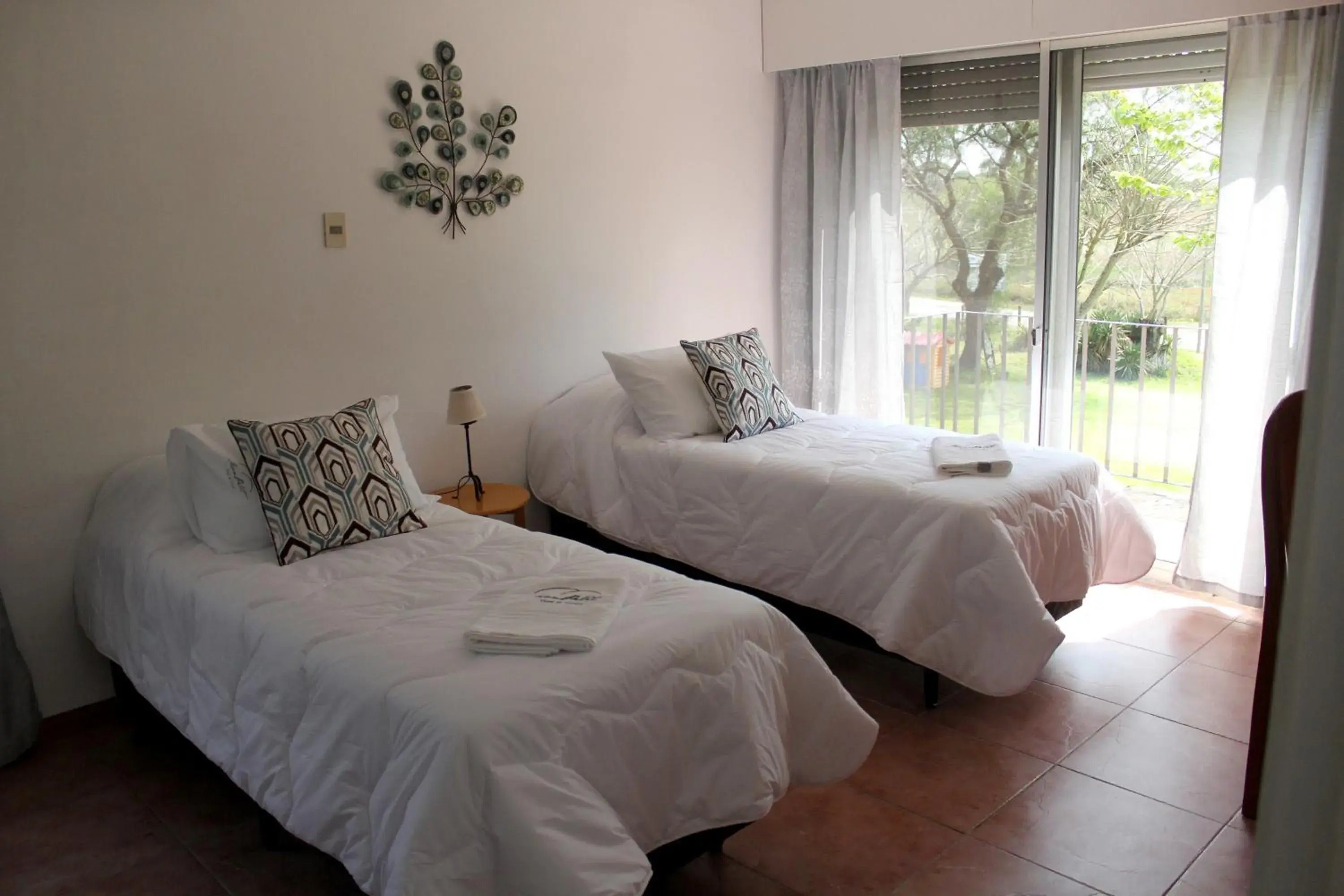Mon Petit Hotel Mon Petit Hotel