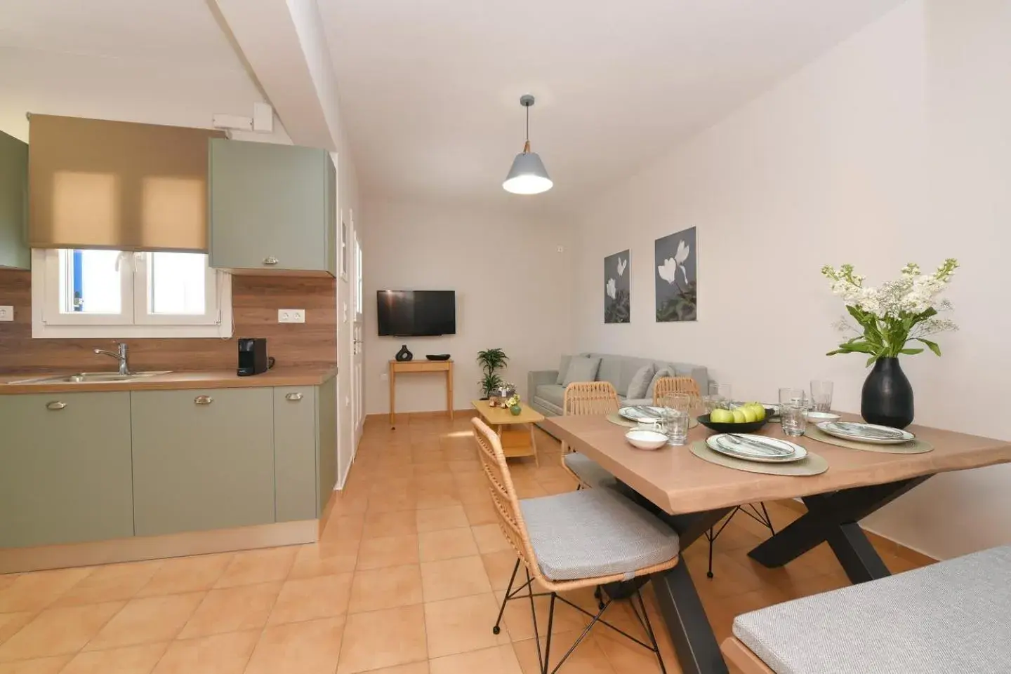 Cyclamen Apartments Cyclamen Apartments