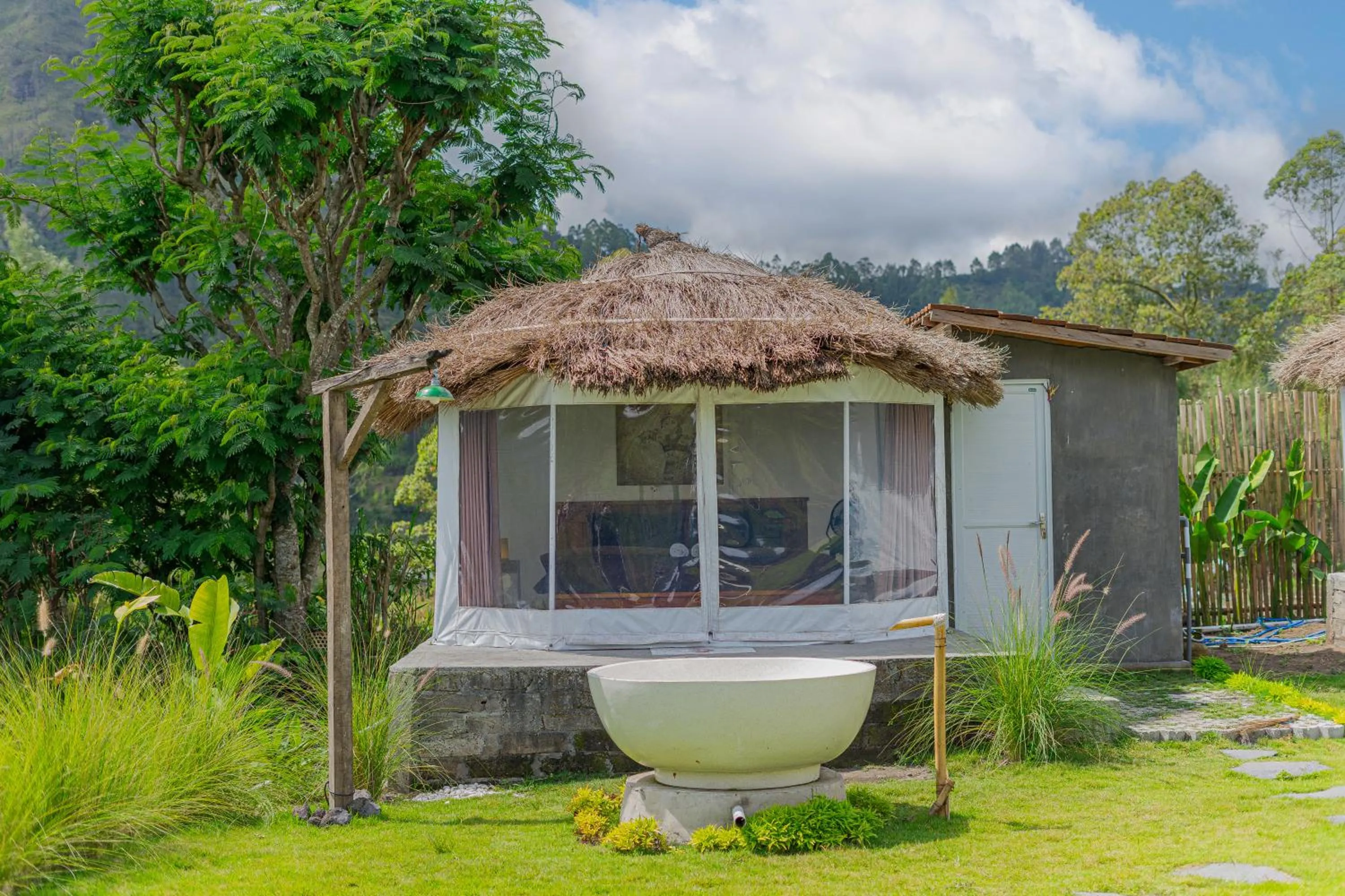 Property building in Polestay Glamping Kintamani