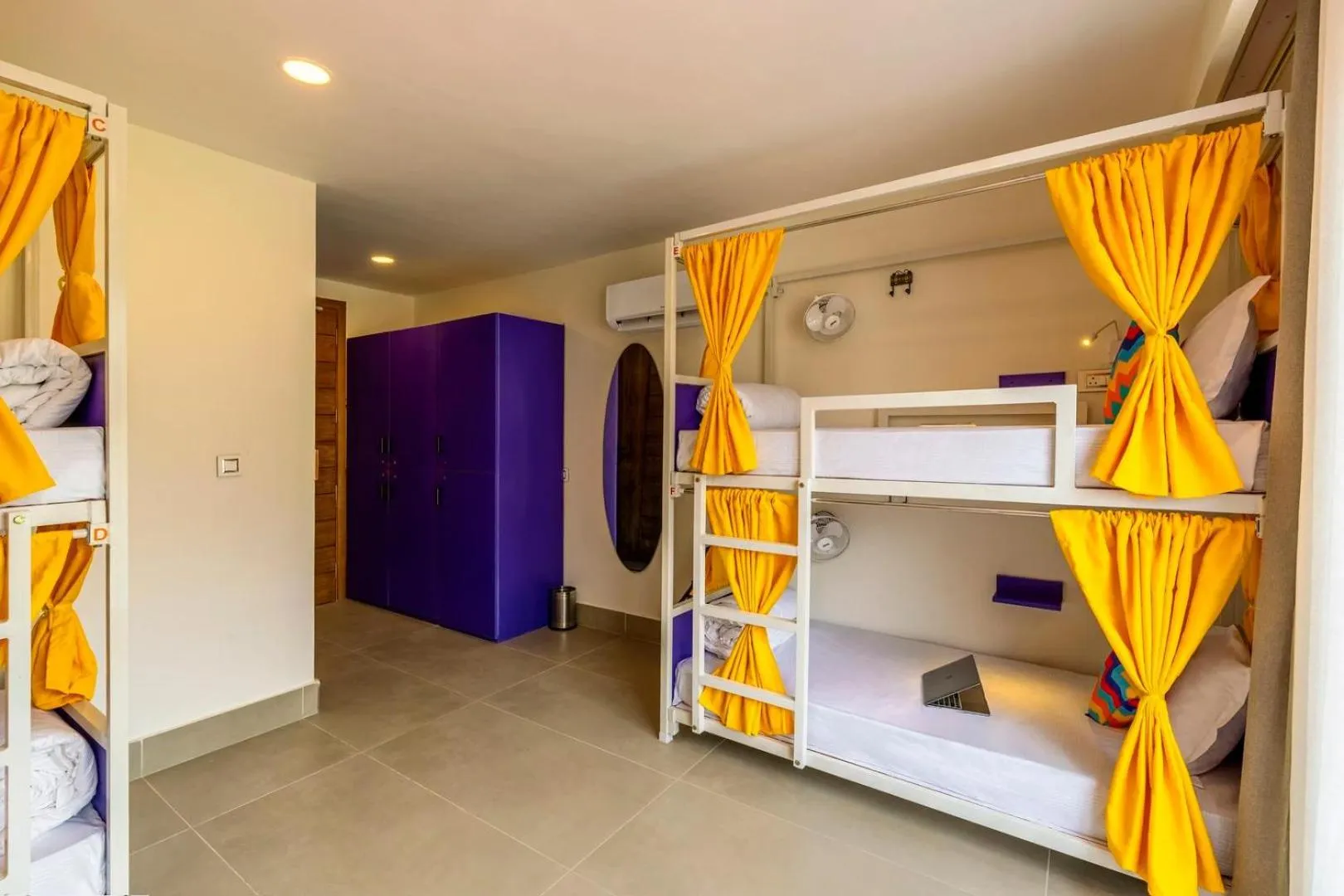 Bed in goSTOPS PLUS Rishikesh Tapovan