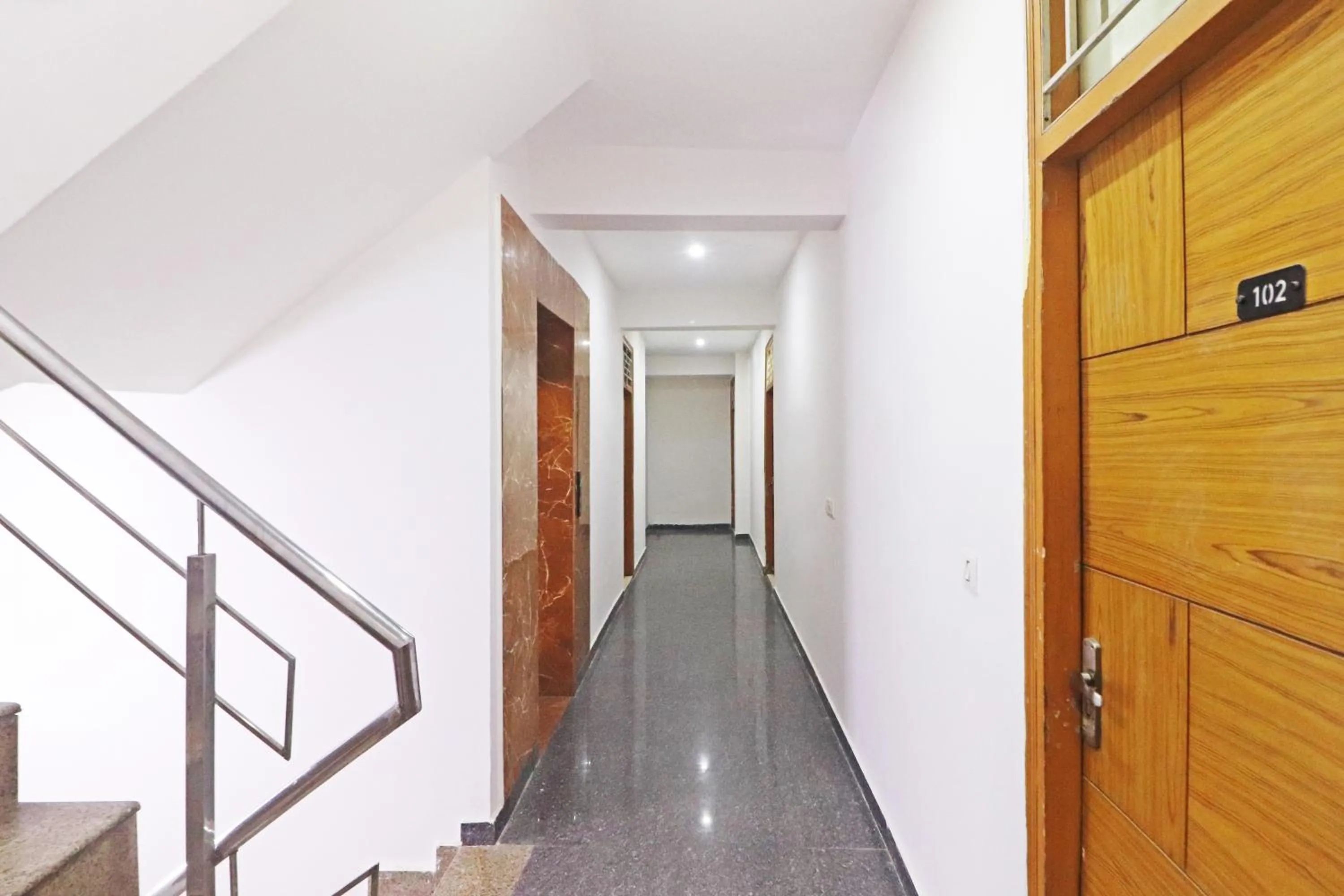 Lobby or reception in Mauryan Elite Hotel Chhatarpur Metro Station