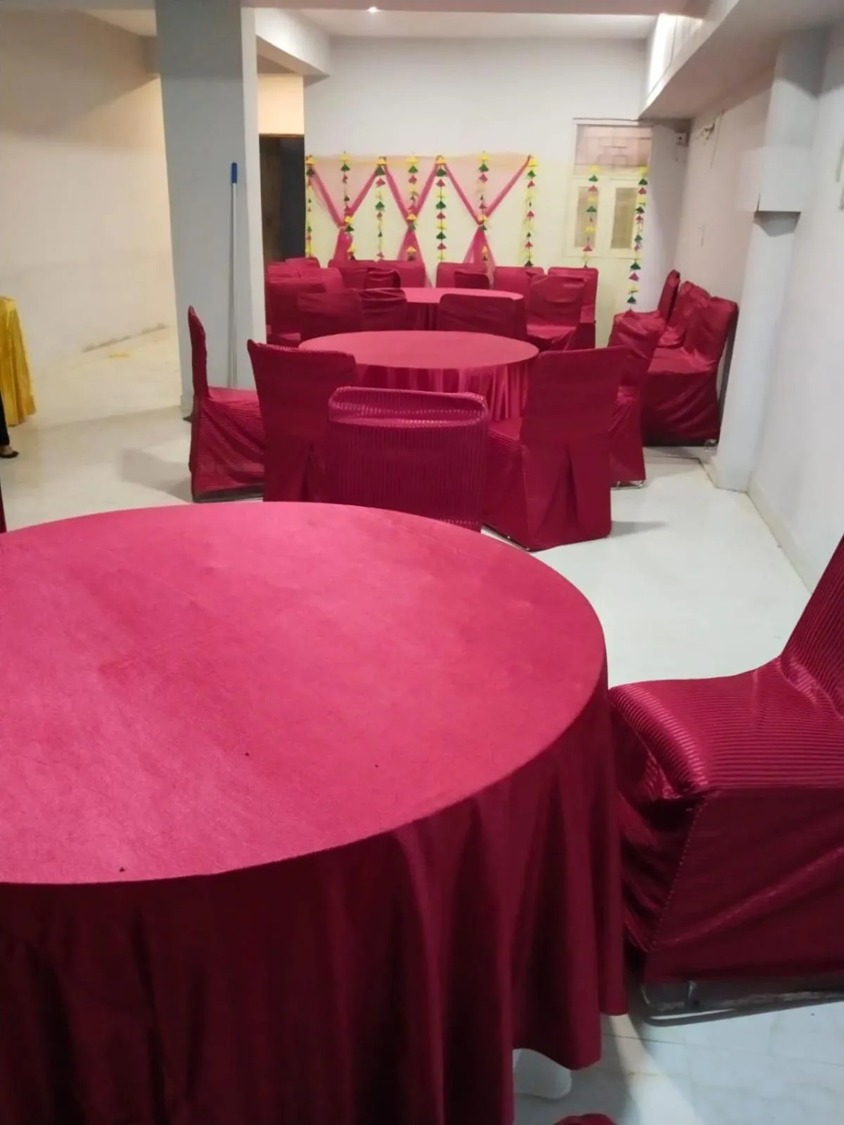 Banquet/Function facilities in Mauryan Elite Hotel Chhatarpur Metro Station