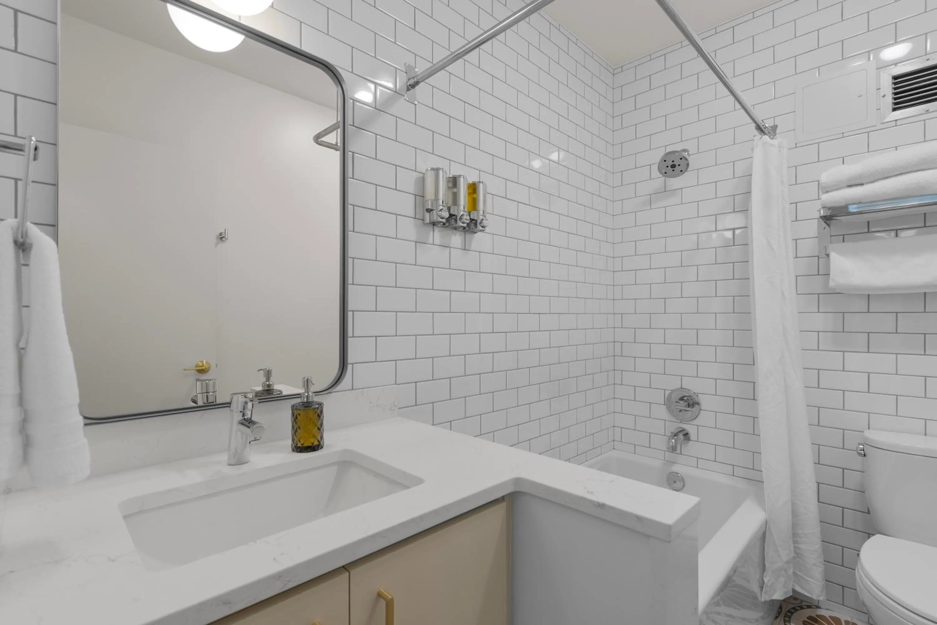 Bathroom in Norblad Hotel