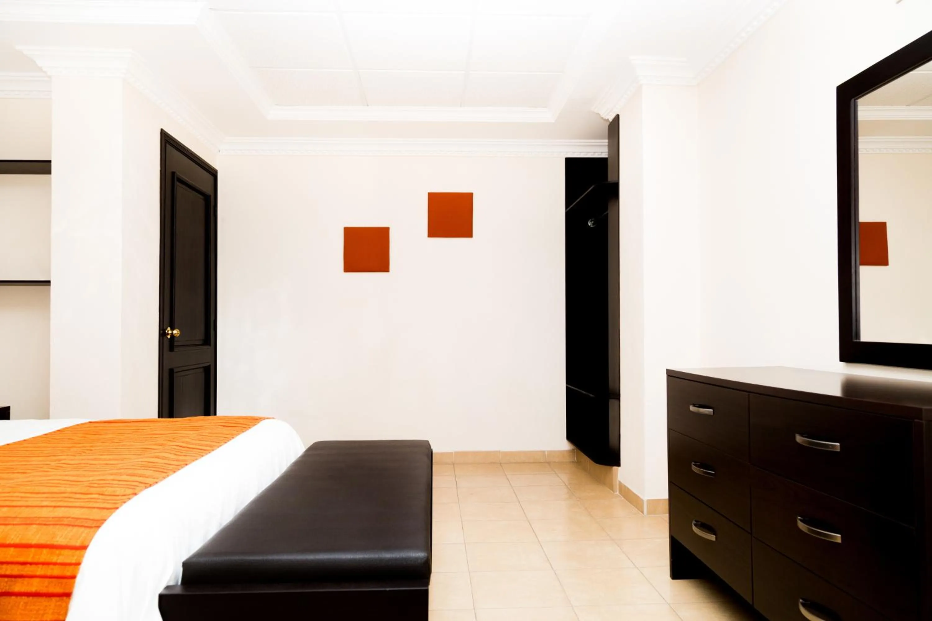 Bed in Inn Express Hotel Tula