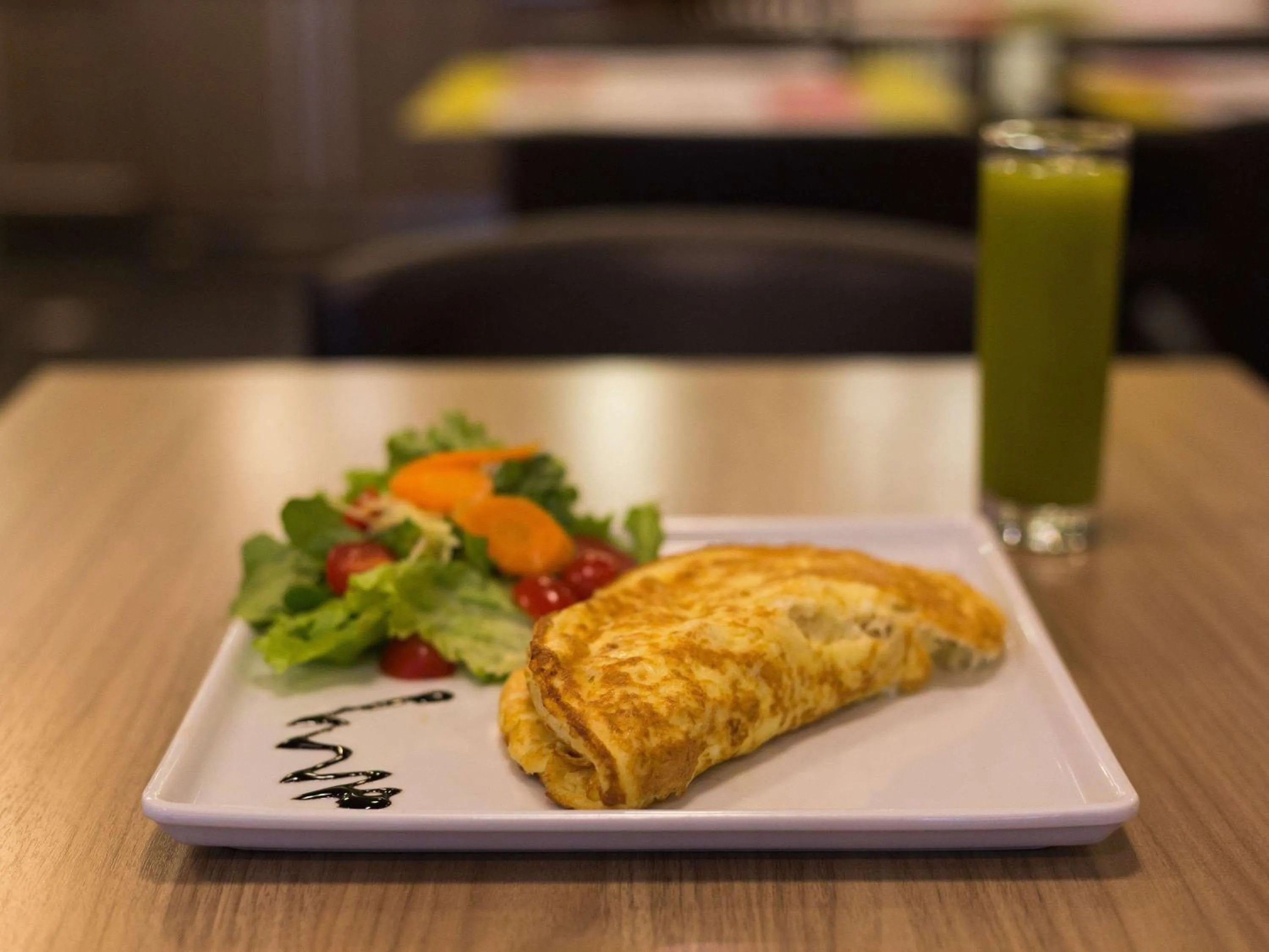 Restaurant/places to eat in Mercure Curitiba 7 de Setembro