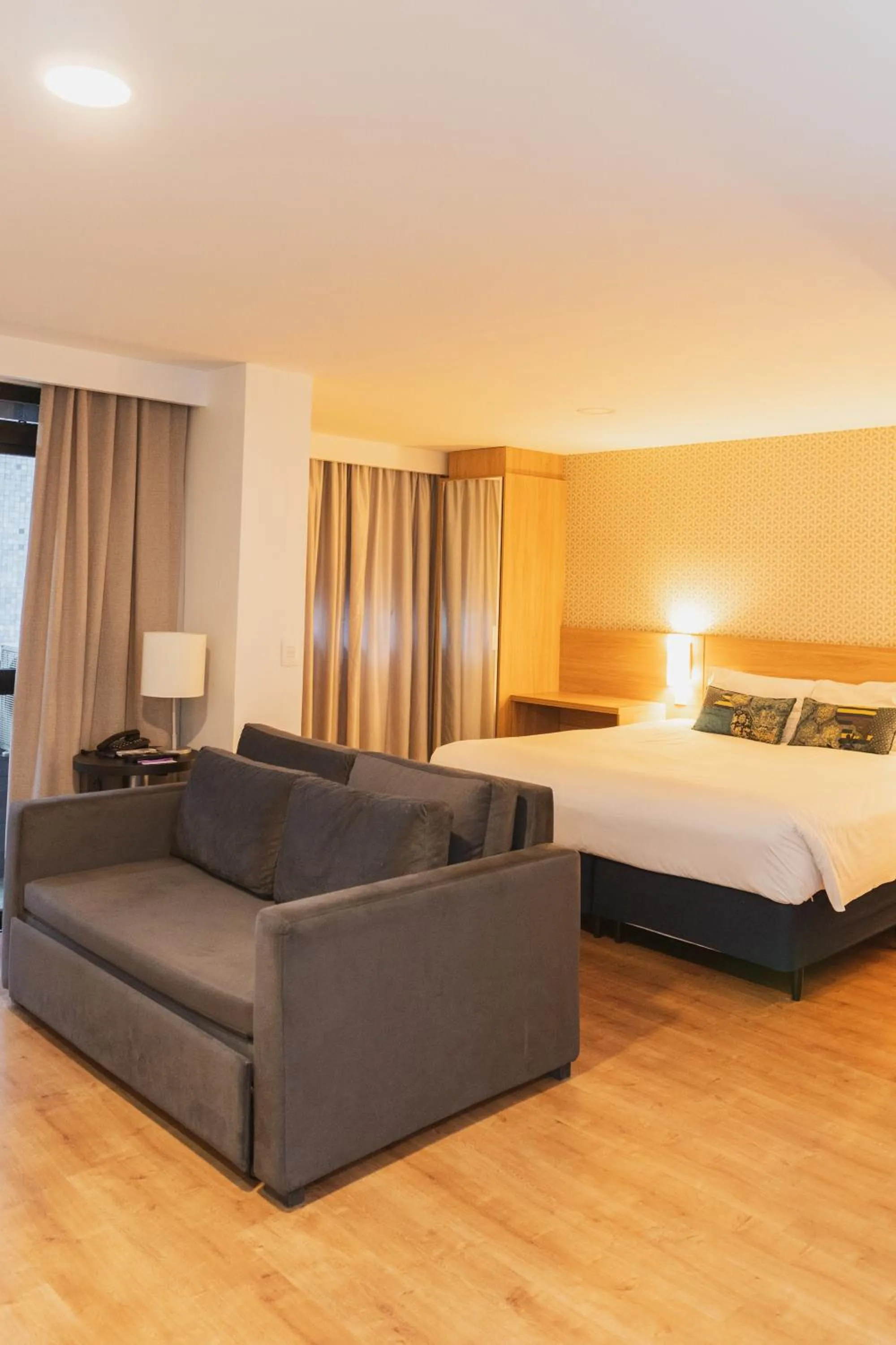 Bedroom, Bed in Intercity Curitiba 7 de Setembro