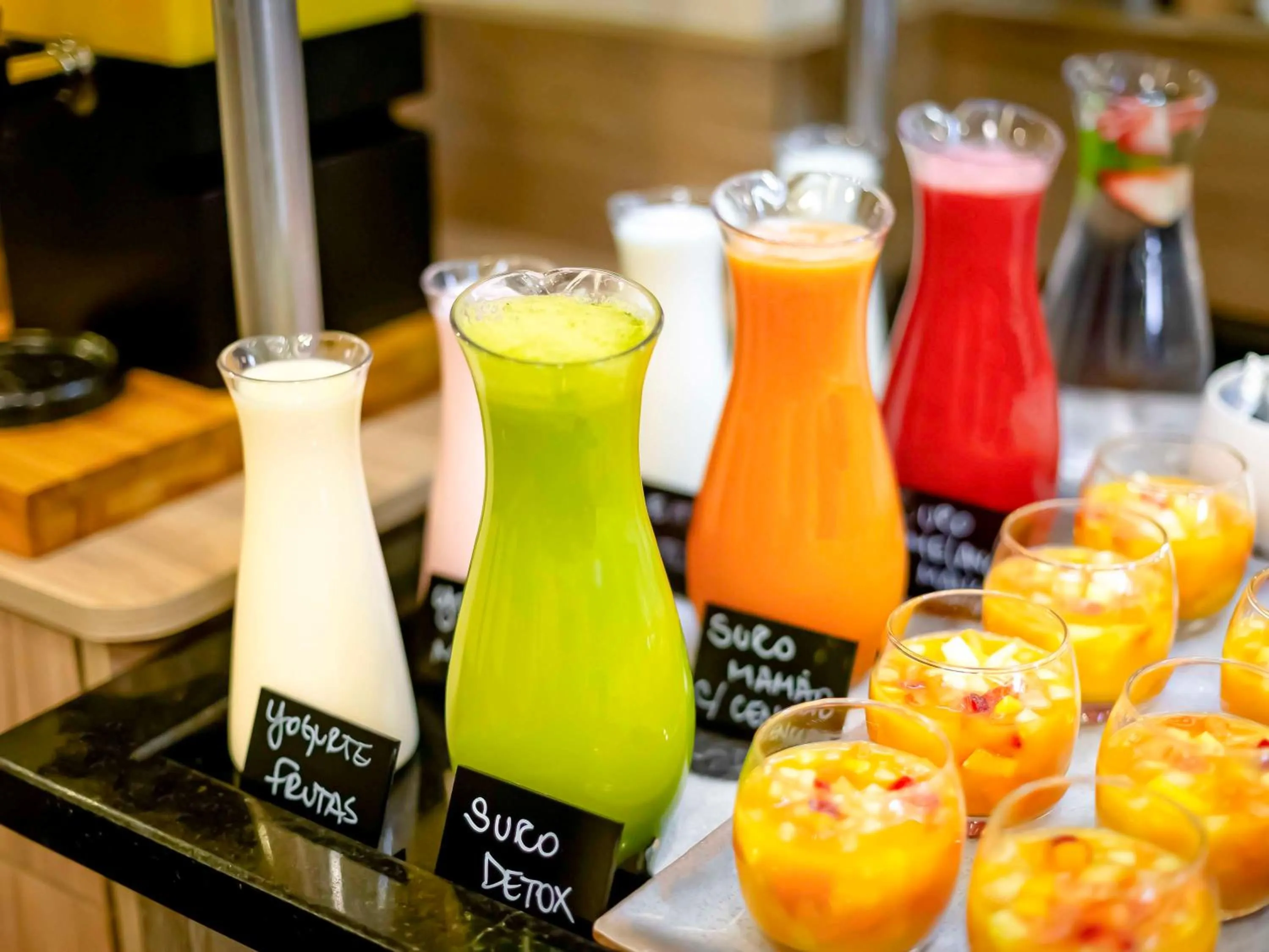 Breakfast in Mercure Curitiba 7 de Setembro