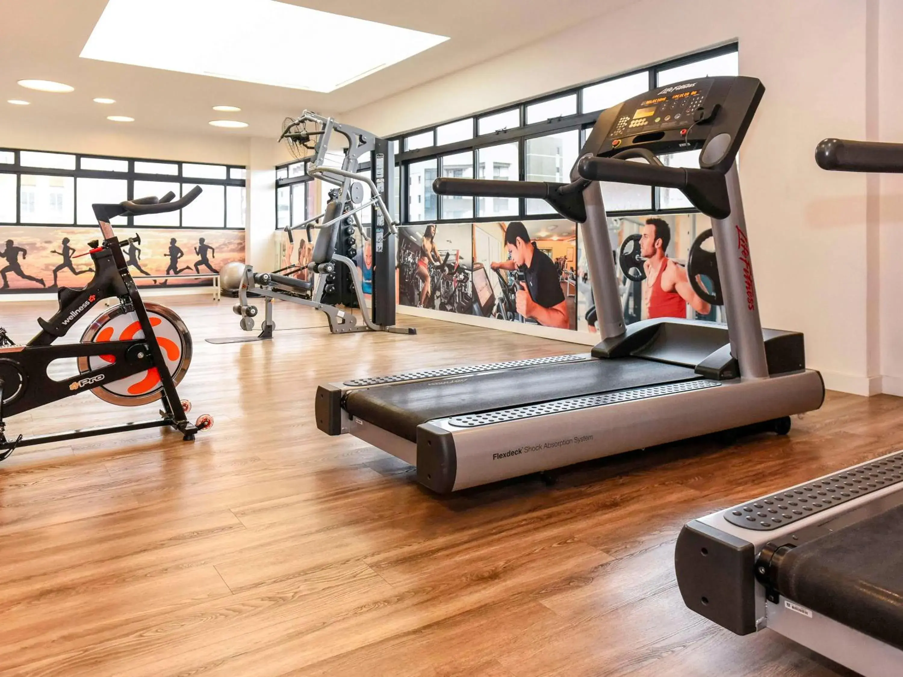 Property building in Mercure Curitiba 7 de Setembro Property building in Mercure Curitiba 7 de Setembro