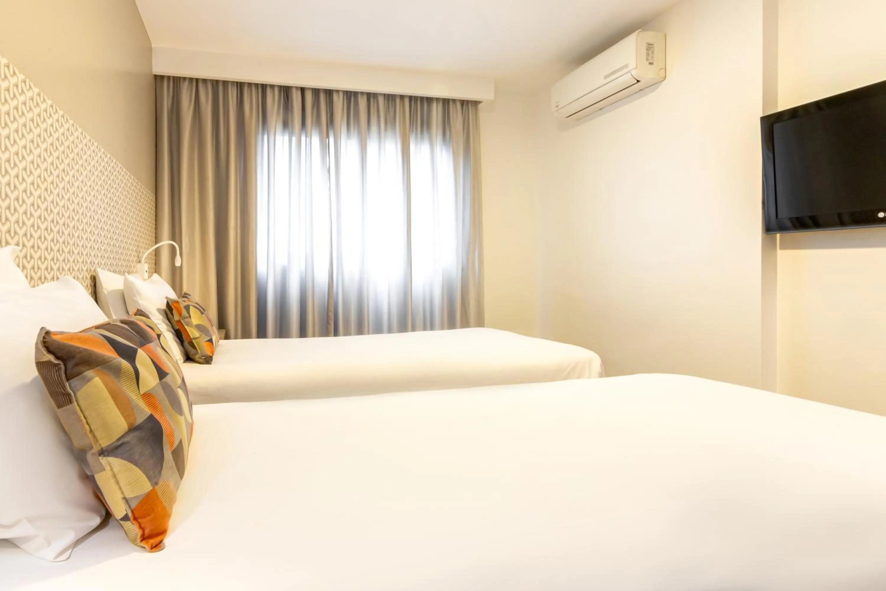 Bed in Mercure Curitiba 7 de Setembro