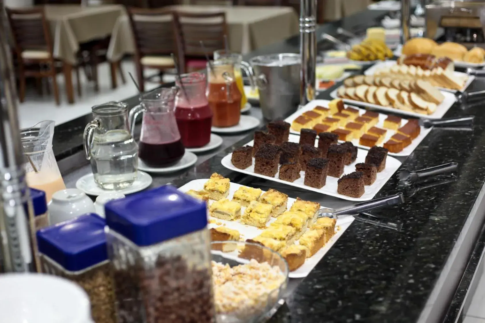 Restaurant/places to eat in Miotto Executive Hotel Restaurant/places to eat in Miotto Executive Hotel