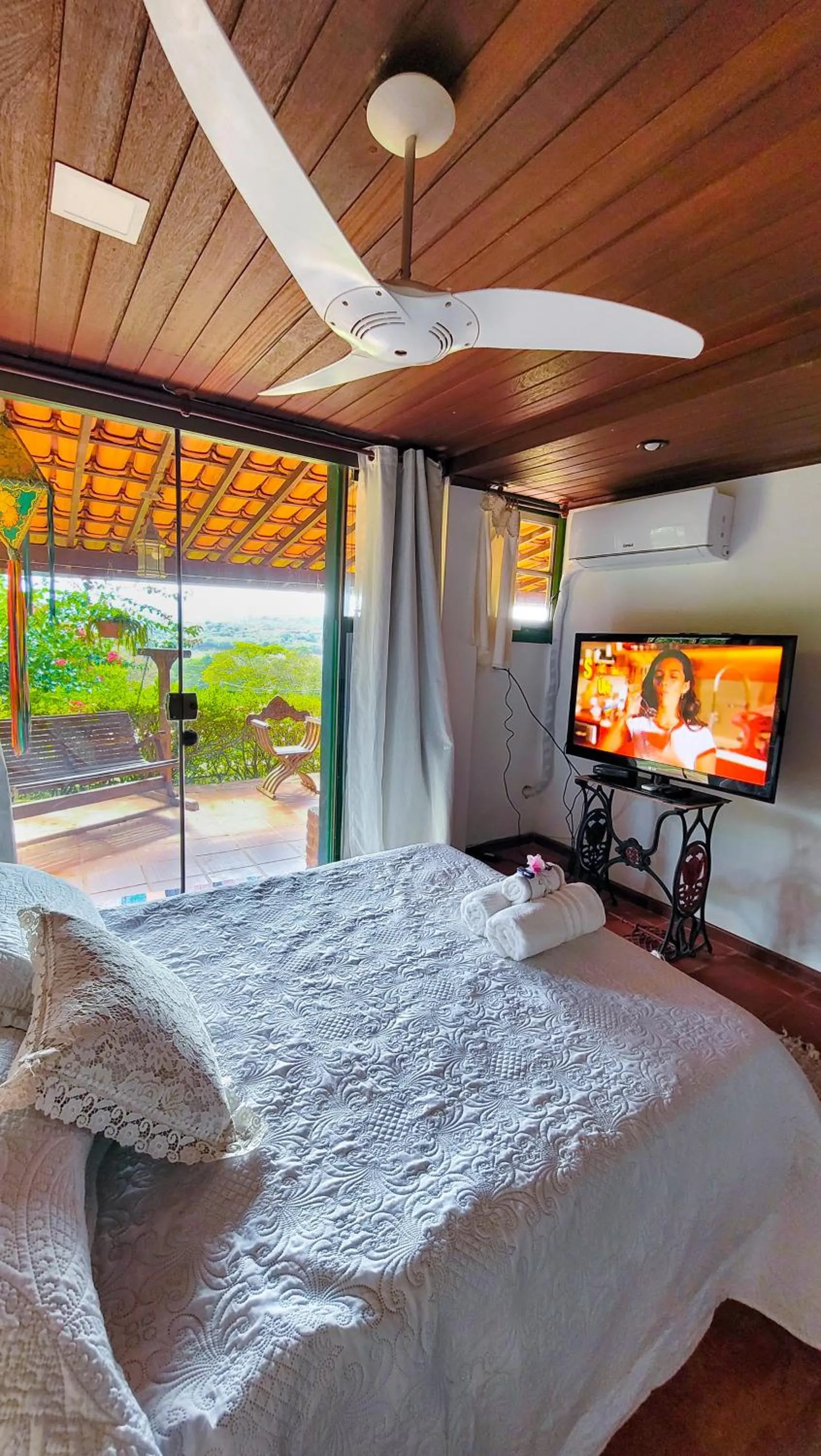 Bed in Fazenda Quinta da Esperança- Pousada e Lazer