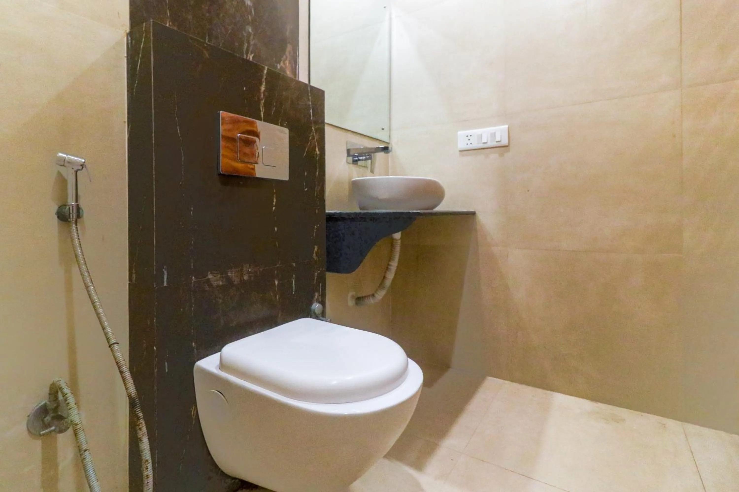 Shower in Hotel Vertu IGI Delhi Airport By OPO,Free Airport Pickup & Drop