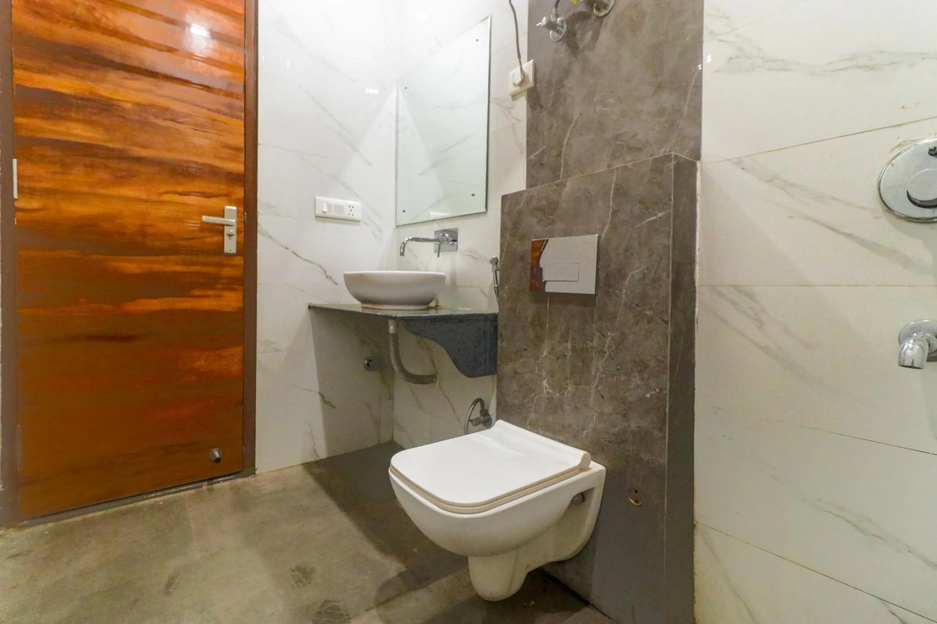 Shower in Hotel Vertu IGI Delhi Airport By OPO,Free Airport Pickup & Drop