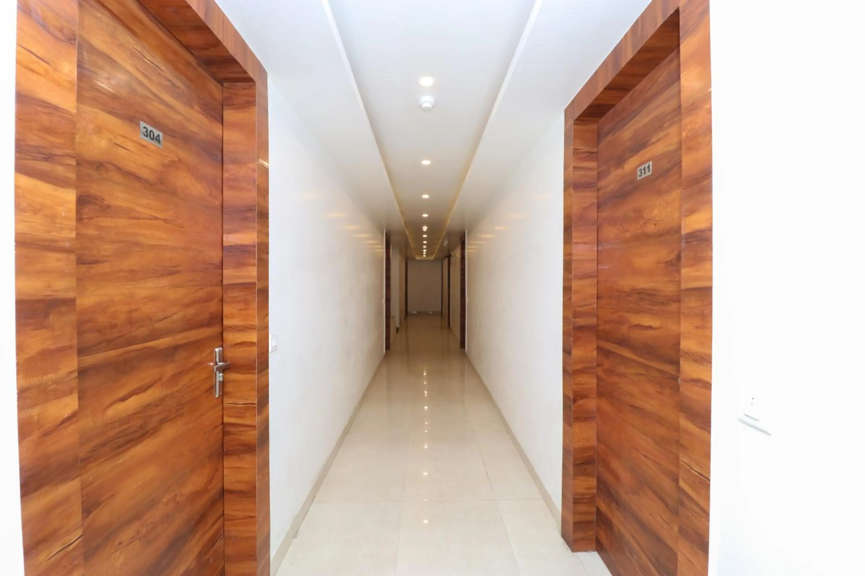 Property building in Hotel Vertu IGI Delhi Airport By OPO,Free Airport Pickup & Drop