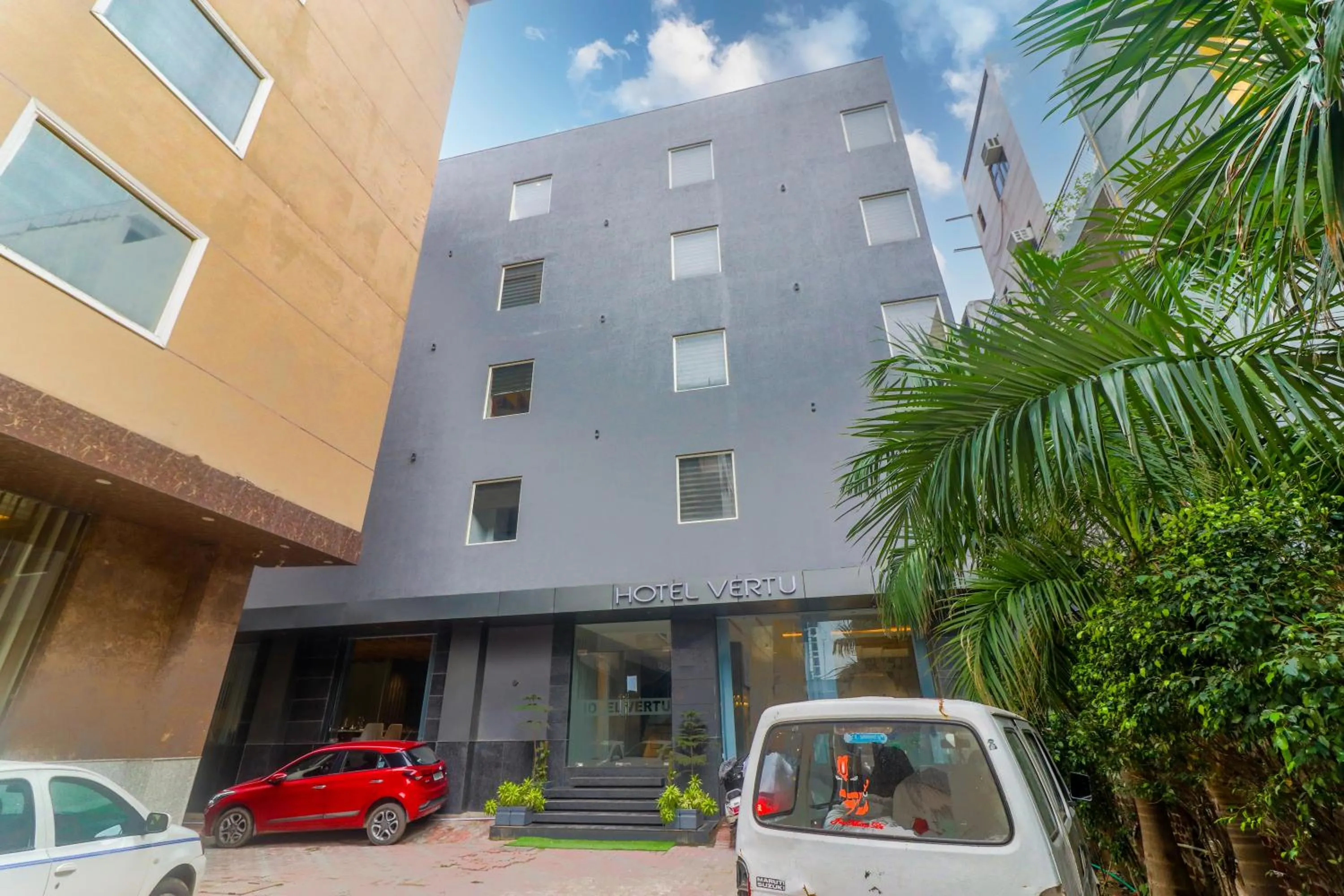 Property building in Hotel Vertu IGI Delhi Airport By OPO,Free Airport Pickup & Drop