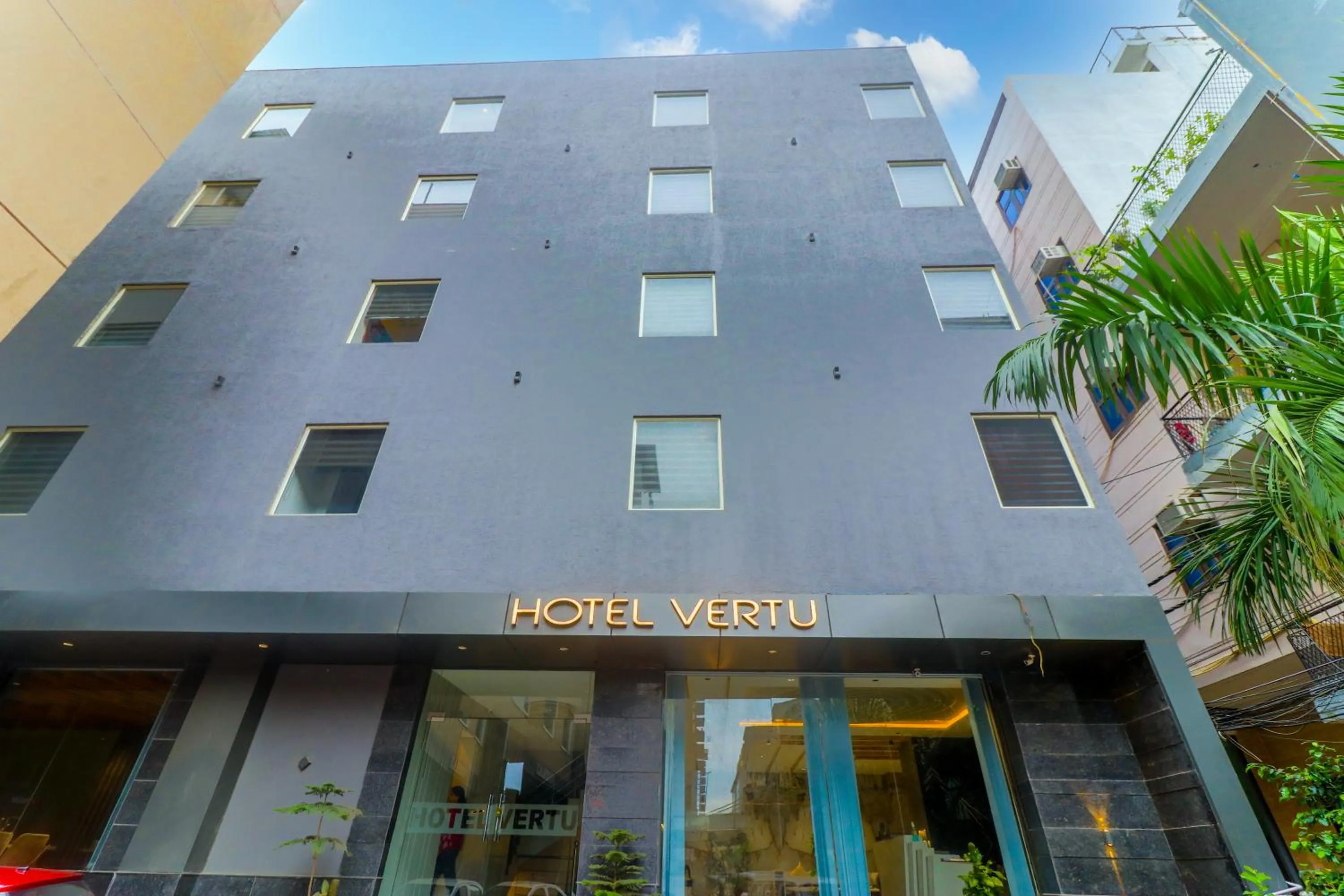 Property building in Hotel Vertu IGI Delhi Airport By OPO,Free Airport Pickup & Drop