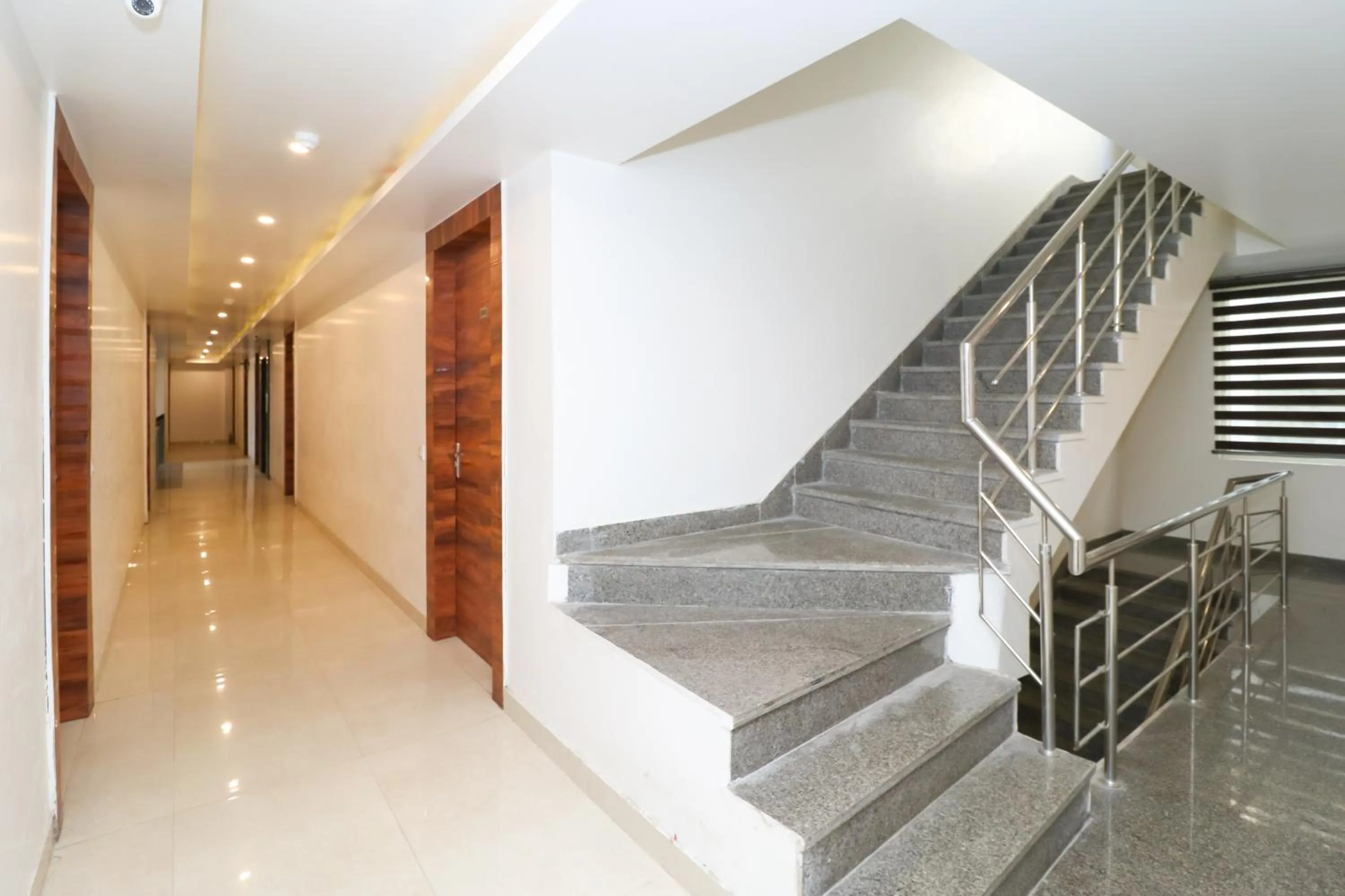 Property building in Hotel Vertu IGI Delhi Airport By OPO,Free Airport Pickup & Drop