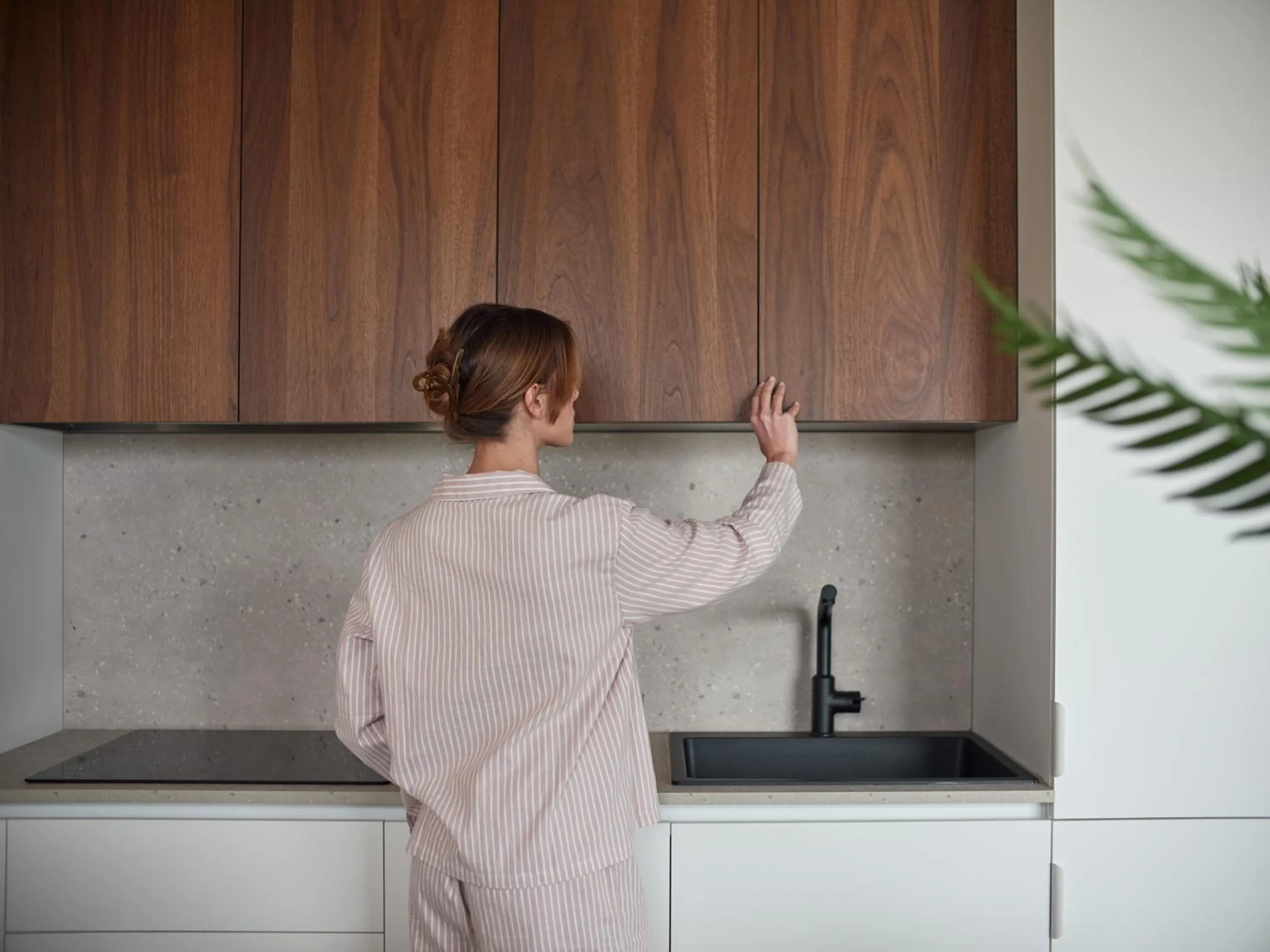 Kitchen or kitchenette in Bond Smart Living Suites