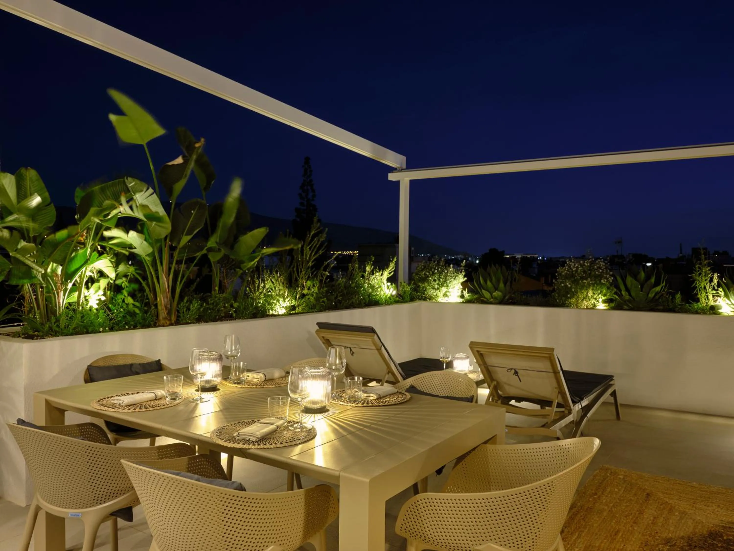 Patio in Bond Smart Living Suites