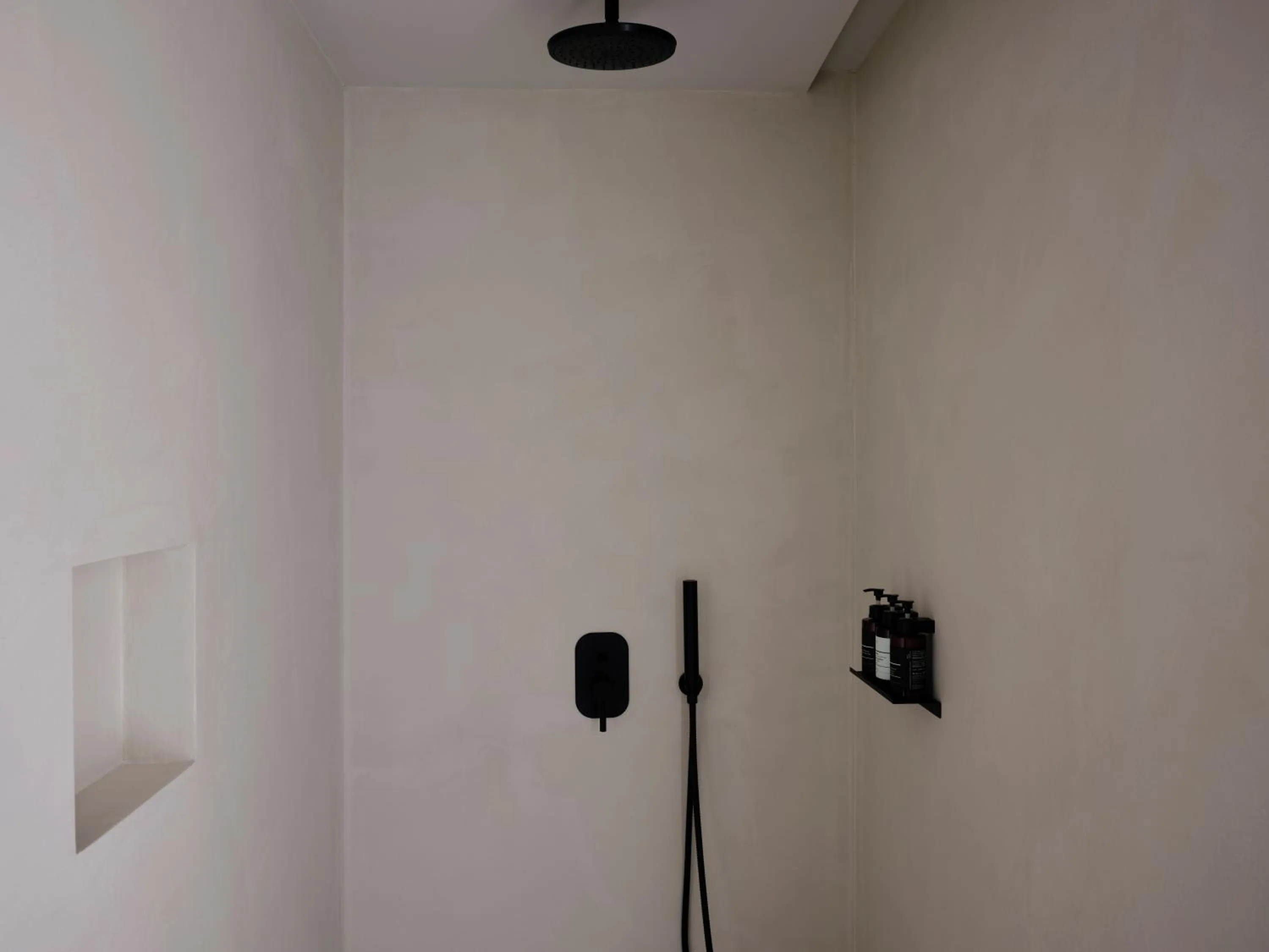 Shower in Bond Smart Living Suites