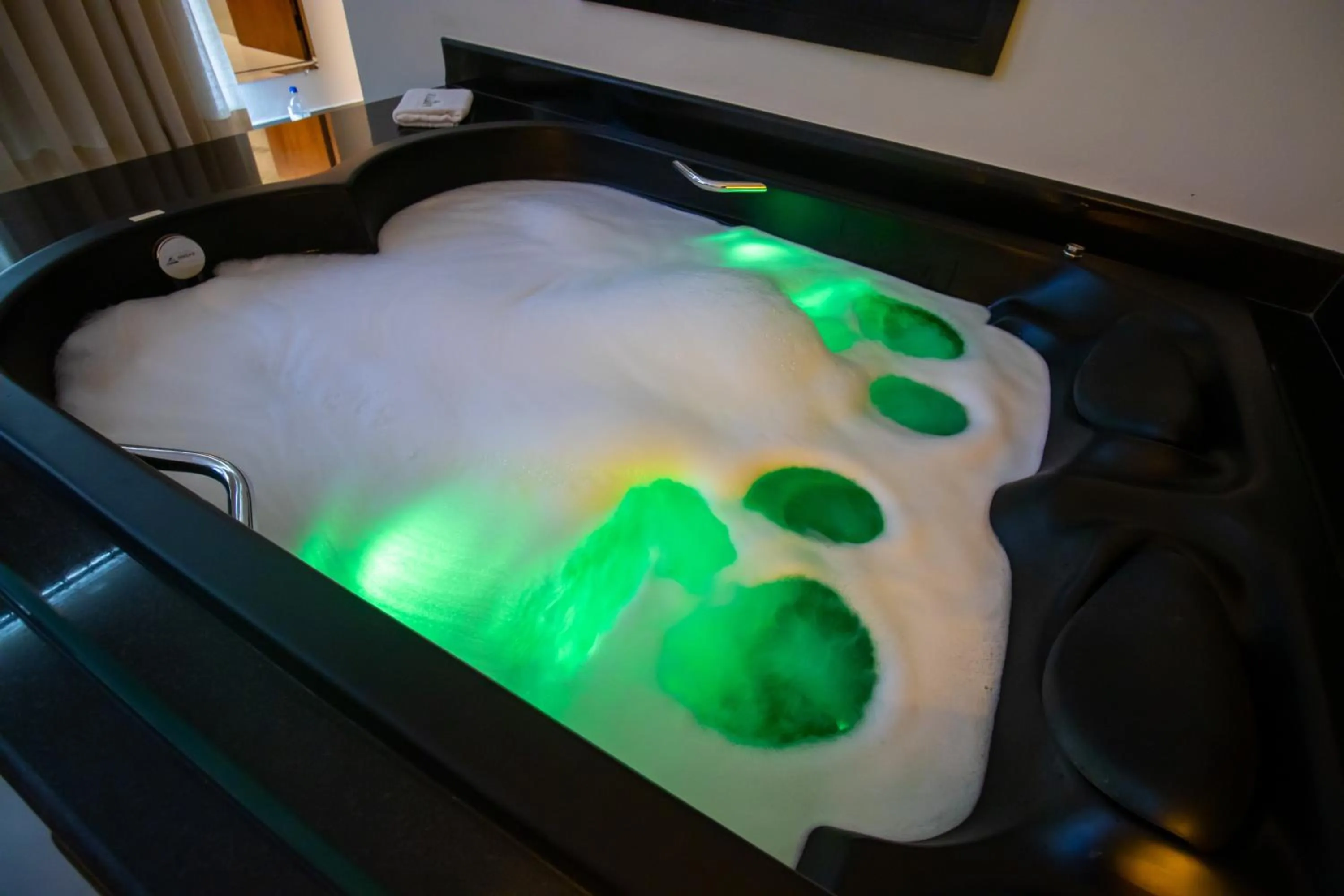 Hot Tub in Unalome Pousada