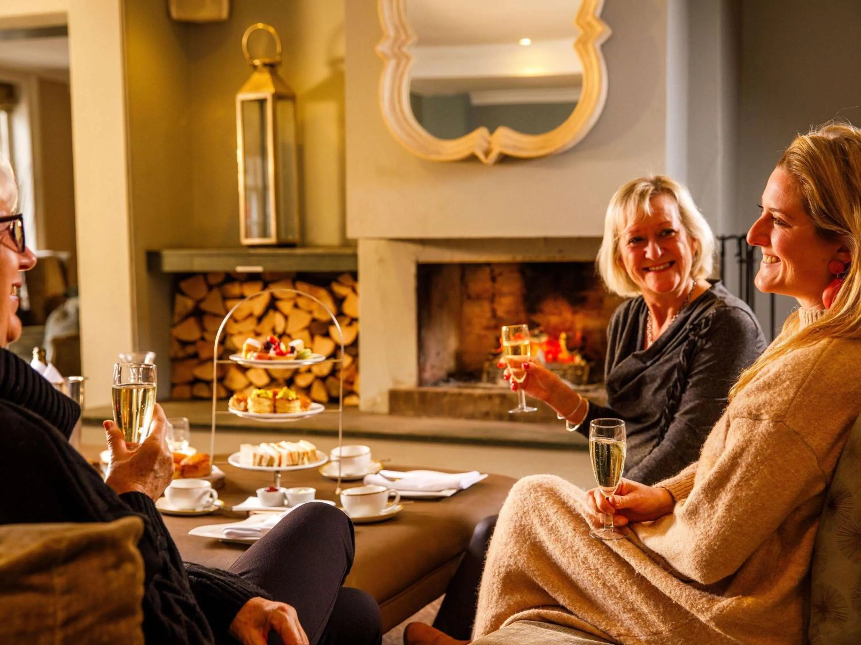 Restaurant/places to eat in Sunday Box Hill Burford Bridge Hotel