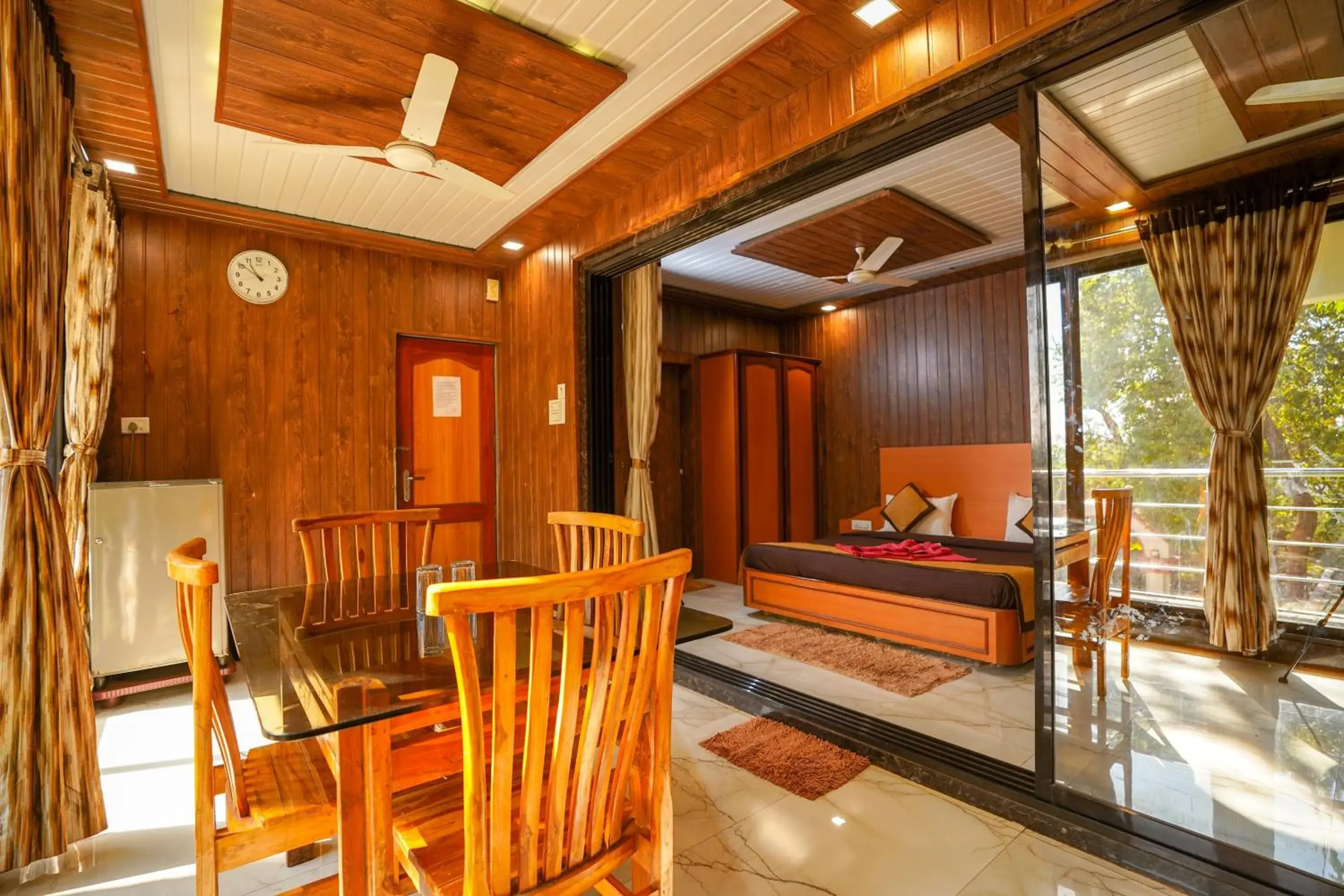 Bed in Hotel Kumar Plaza Bed in Hotel Kumar Plaza