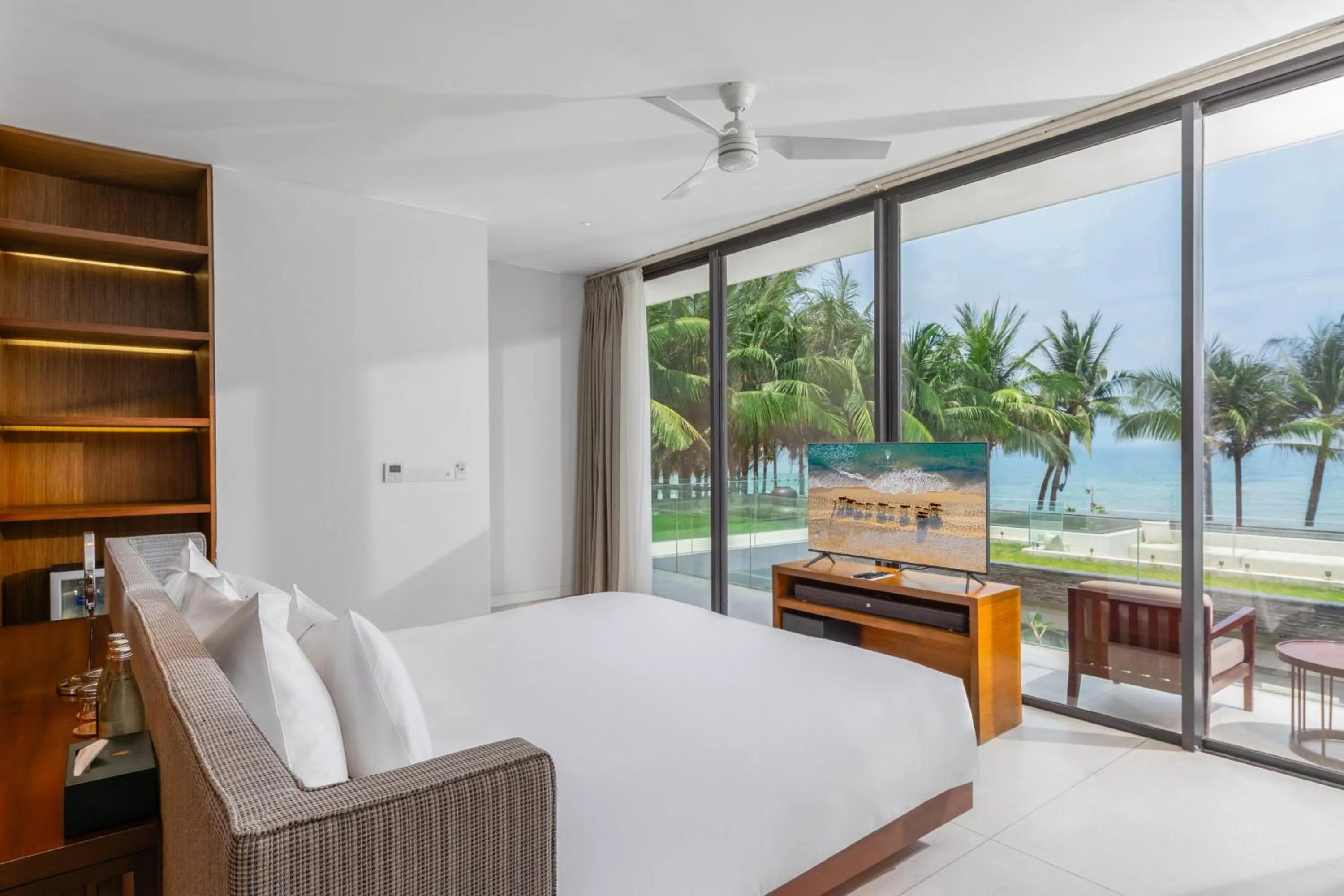 Bedroom, Bed in Naman Retreat