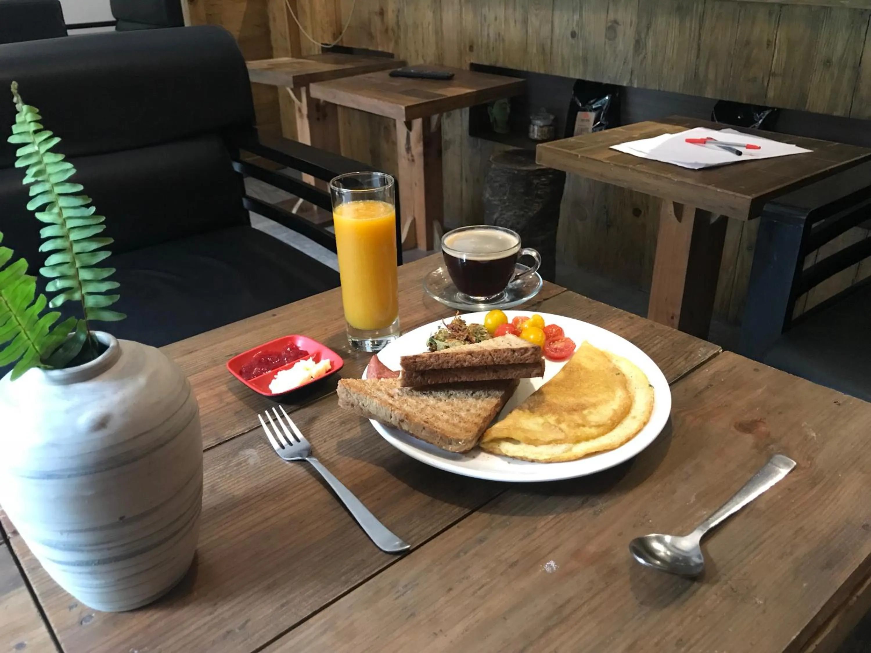 Breakfast in Kumari Guest House