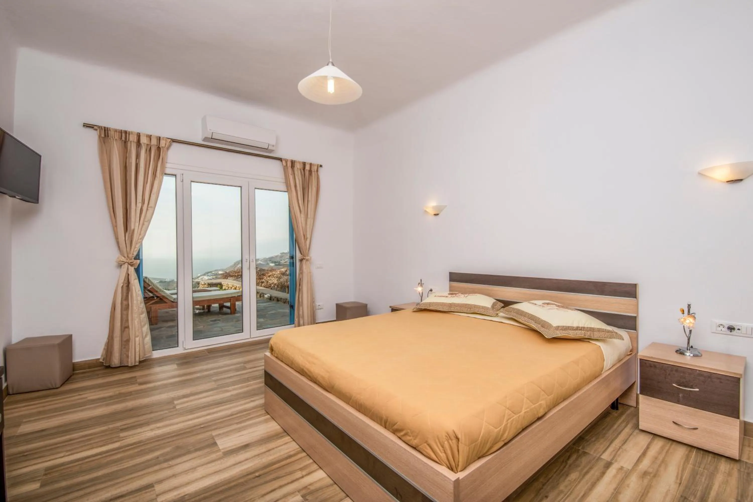 Sea view, Bed in Manolia View Mykonos