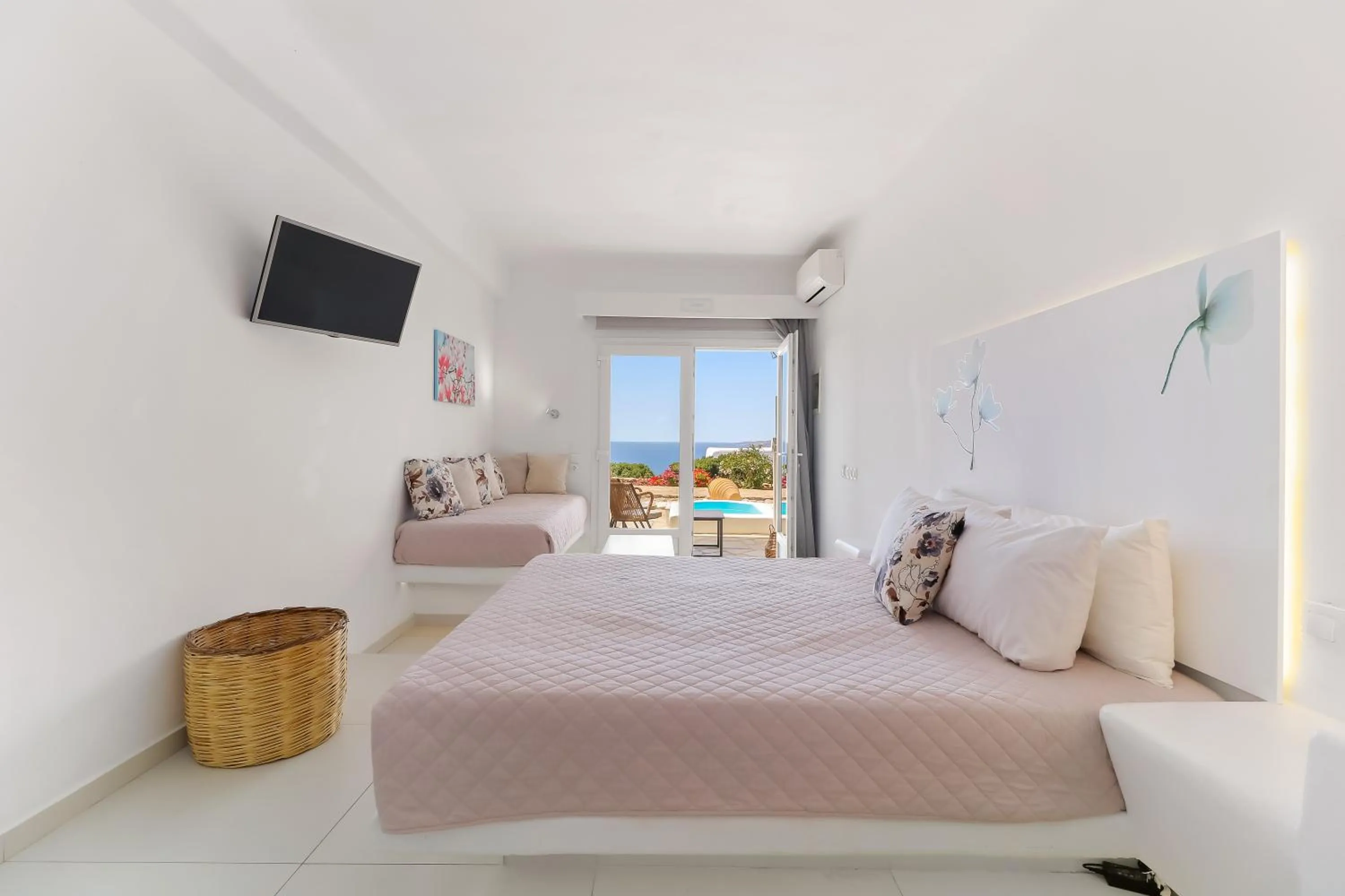 Bedroom, Bed in Manolia View Mykonos