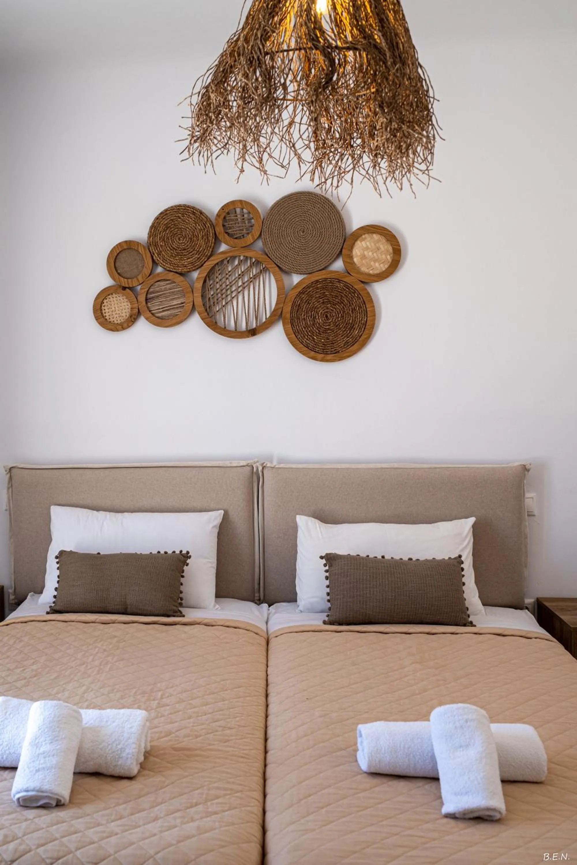 Photo of the whole room, Bed in Manolia View Mykonos