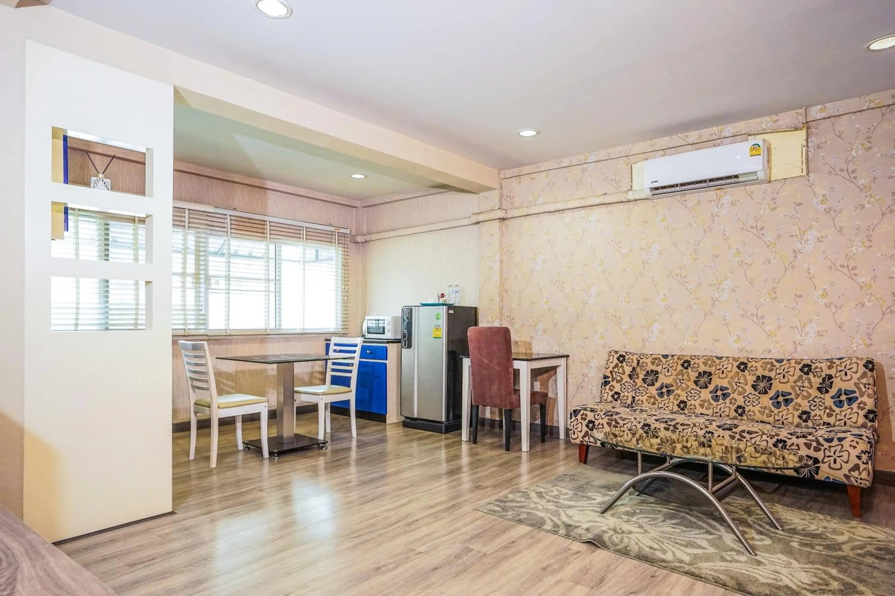 Kitchen or kitchenette in Blue cafe Apartments