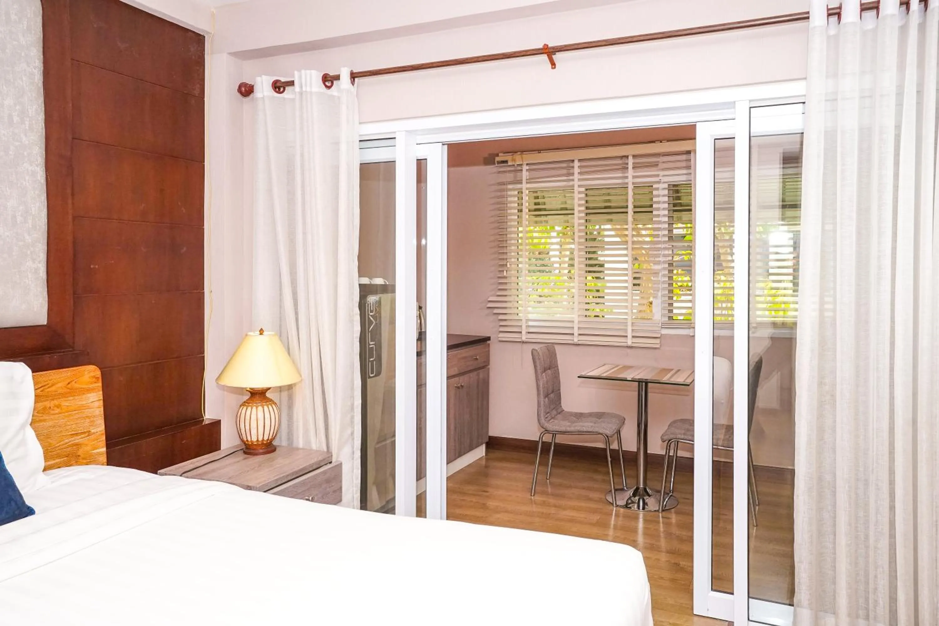 Photo of the whole room, Bed in Blue cafe Apartments