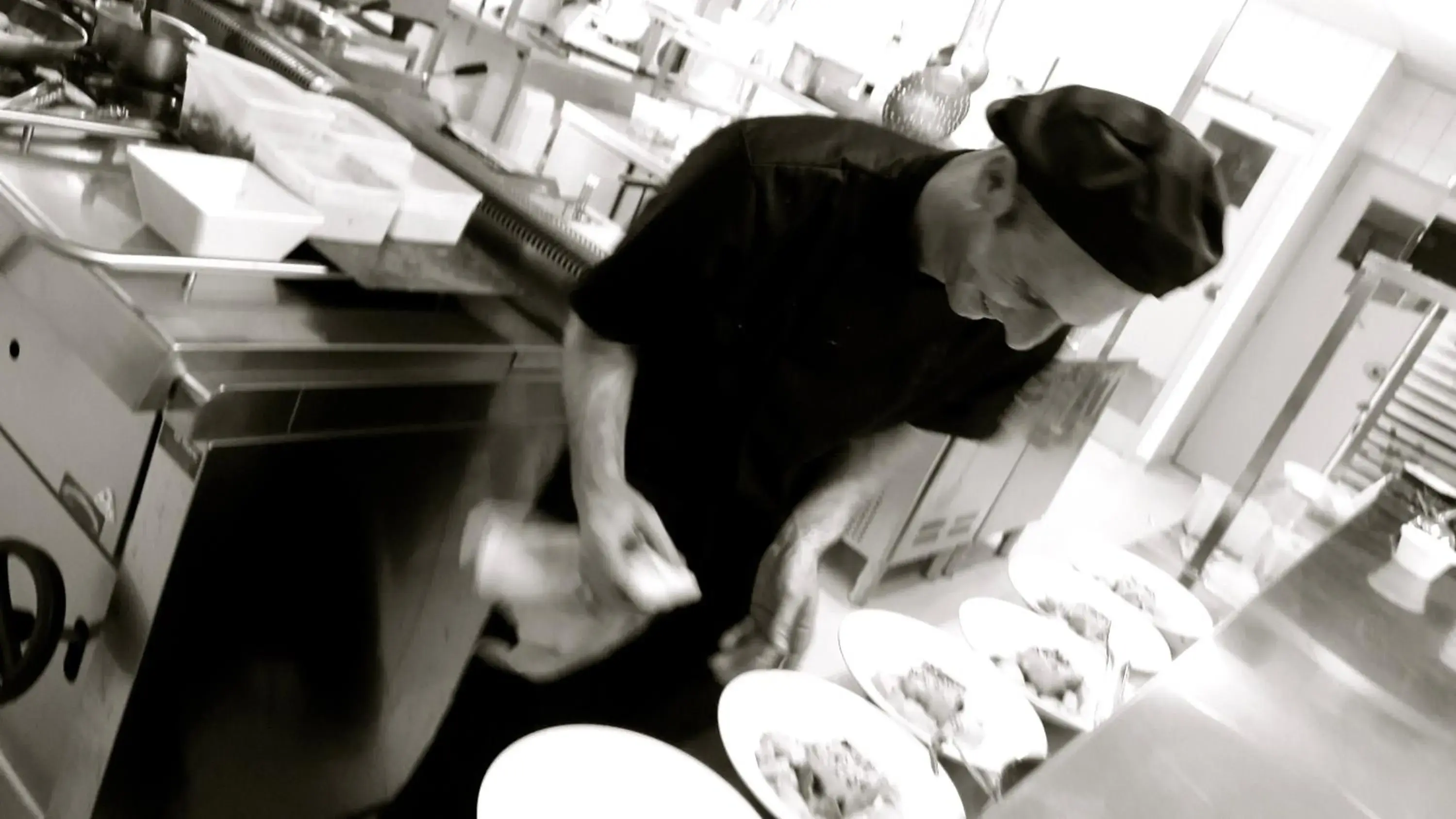 Food and drinks in Logis Hôtel L'Air Marin Food and drinks in Logis Hôtel L'Air Marin