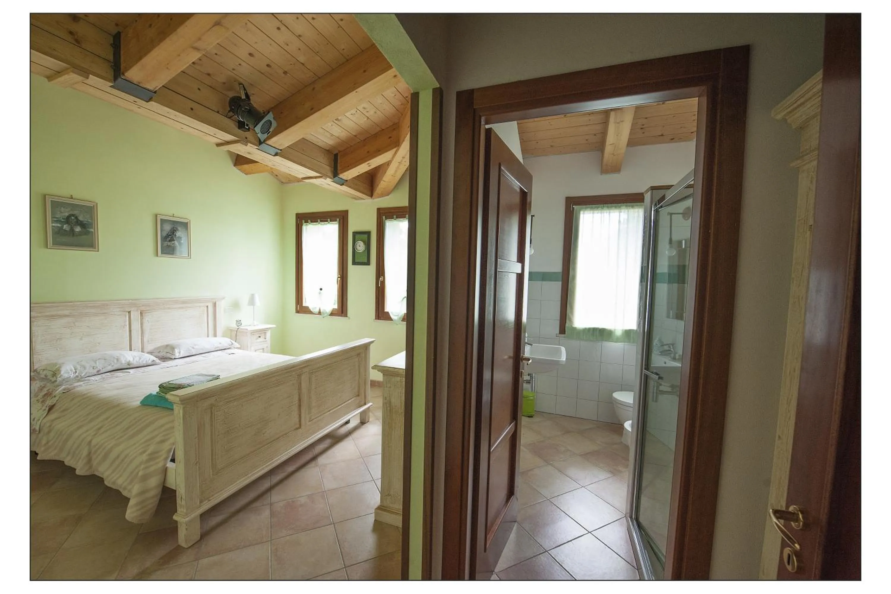 Photo of the whole room, Bed in Bed & Breakfast Montesterlino