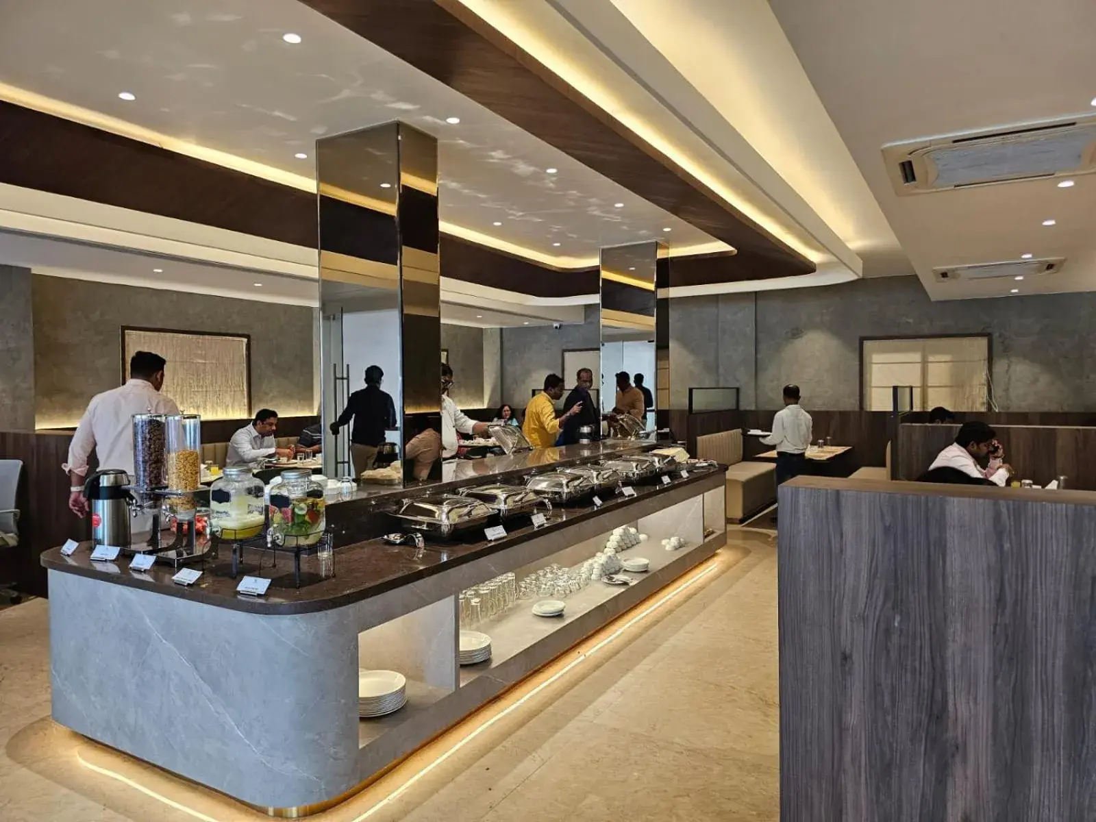 Restaurant/places to eat in Mount Manor Restaurant/places to eat in Mount Manor