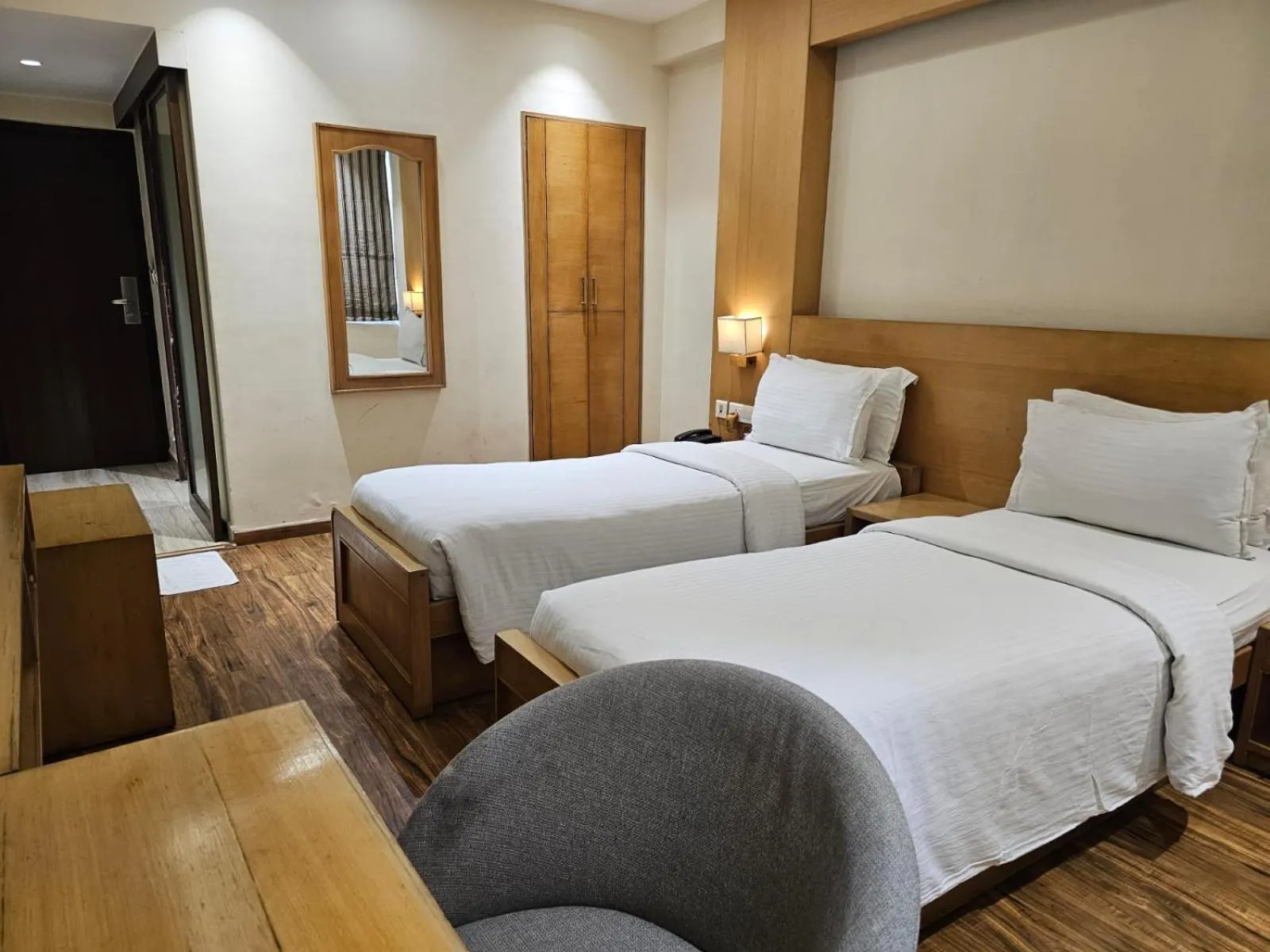 Bedroom, Bed in Mount Manor