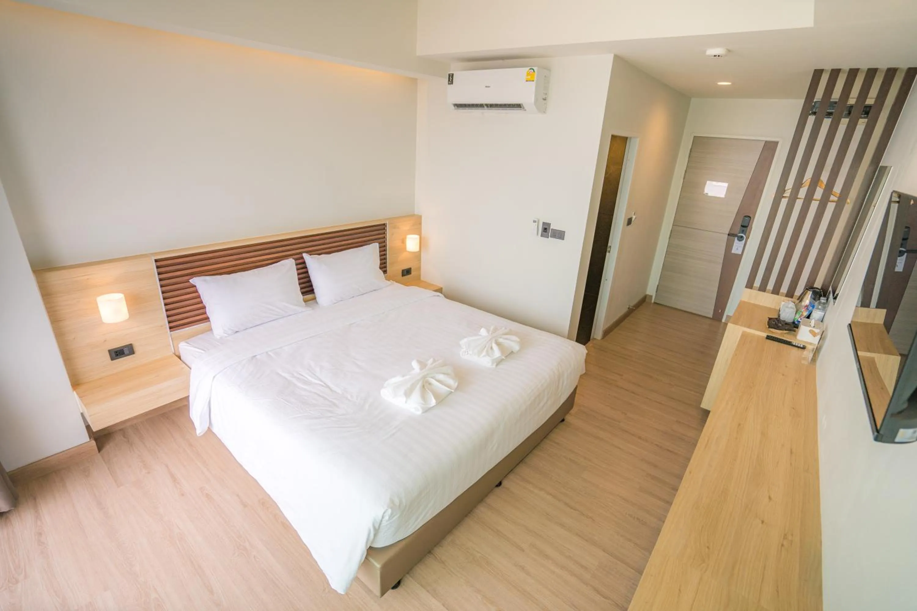 Bed in Mekong pano villa