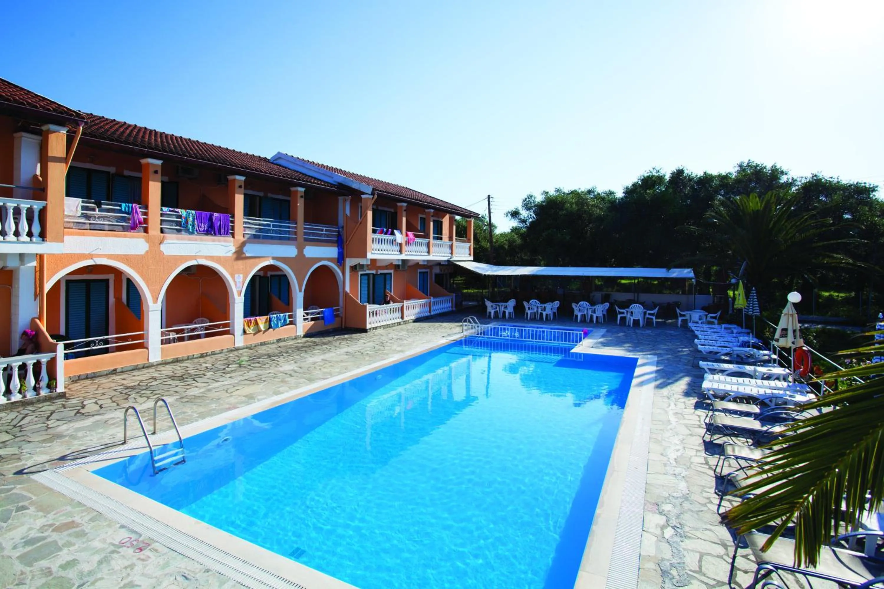 Valentinos Apartments