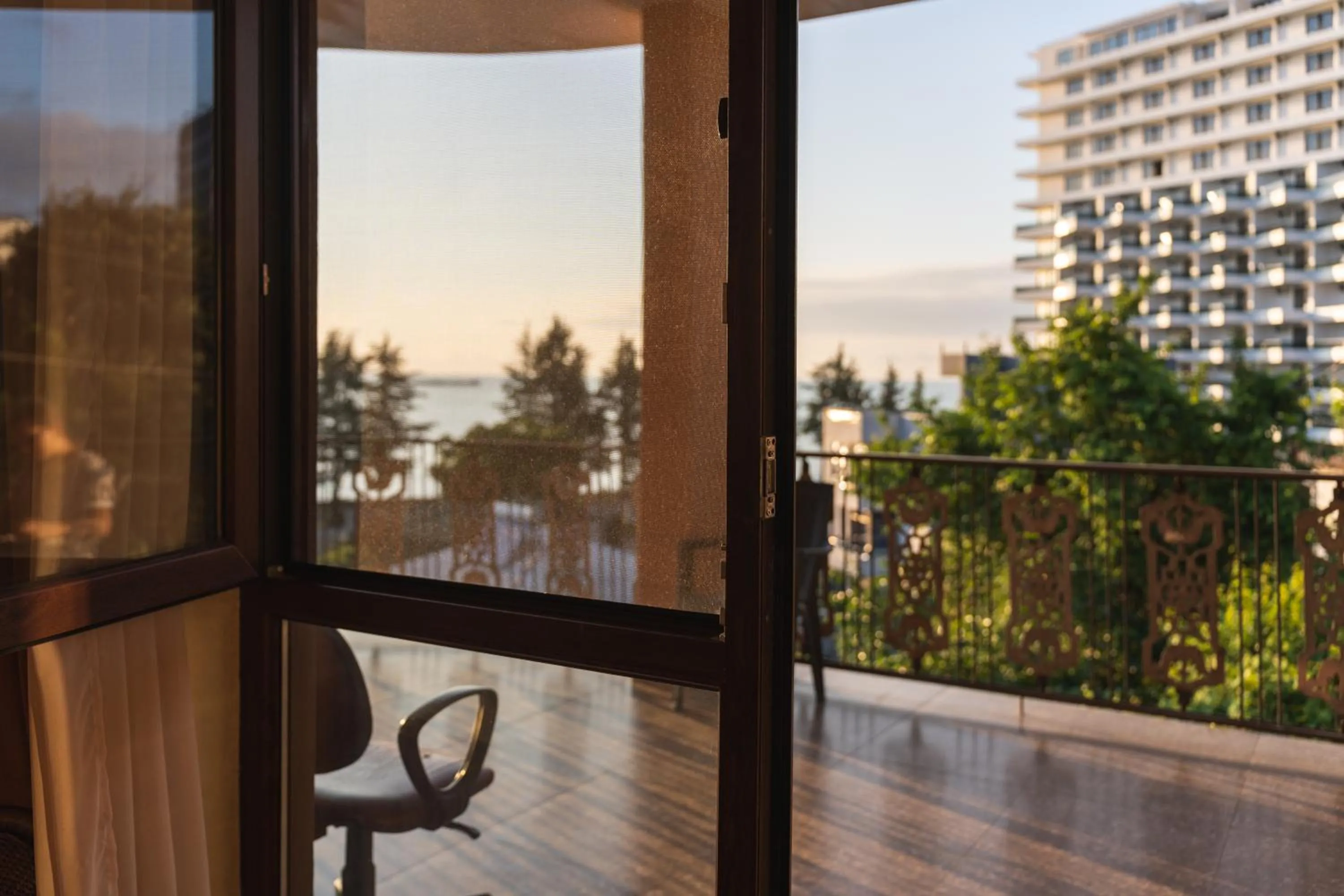 Day in Batumi Homestay at Tamar Mephe Avenue