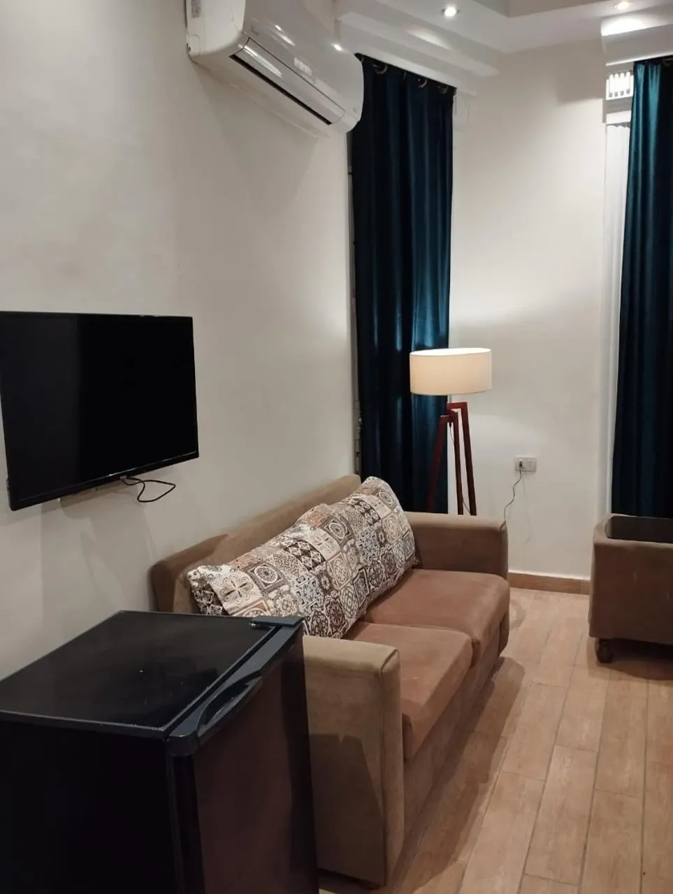 Hotel Richmond Down Town