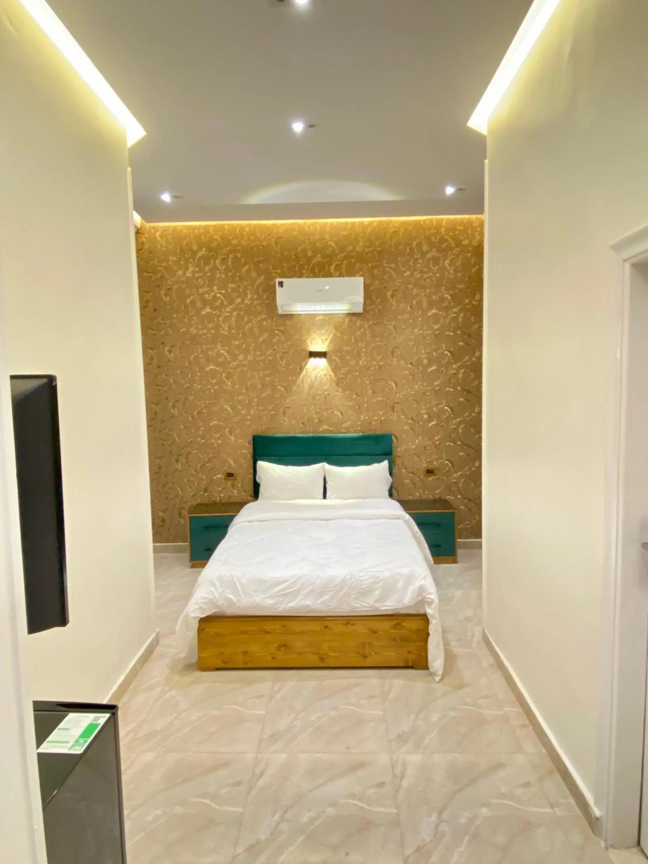 Bed in Hotel Richmond Down Town Bed in Hotel Richmond Down Town