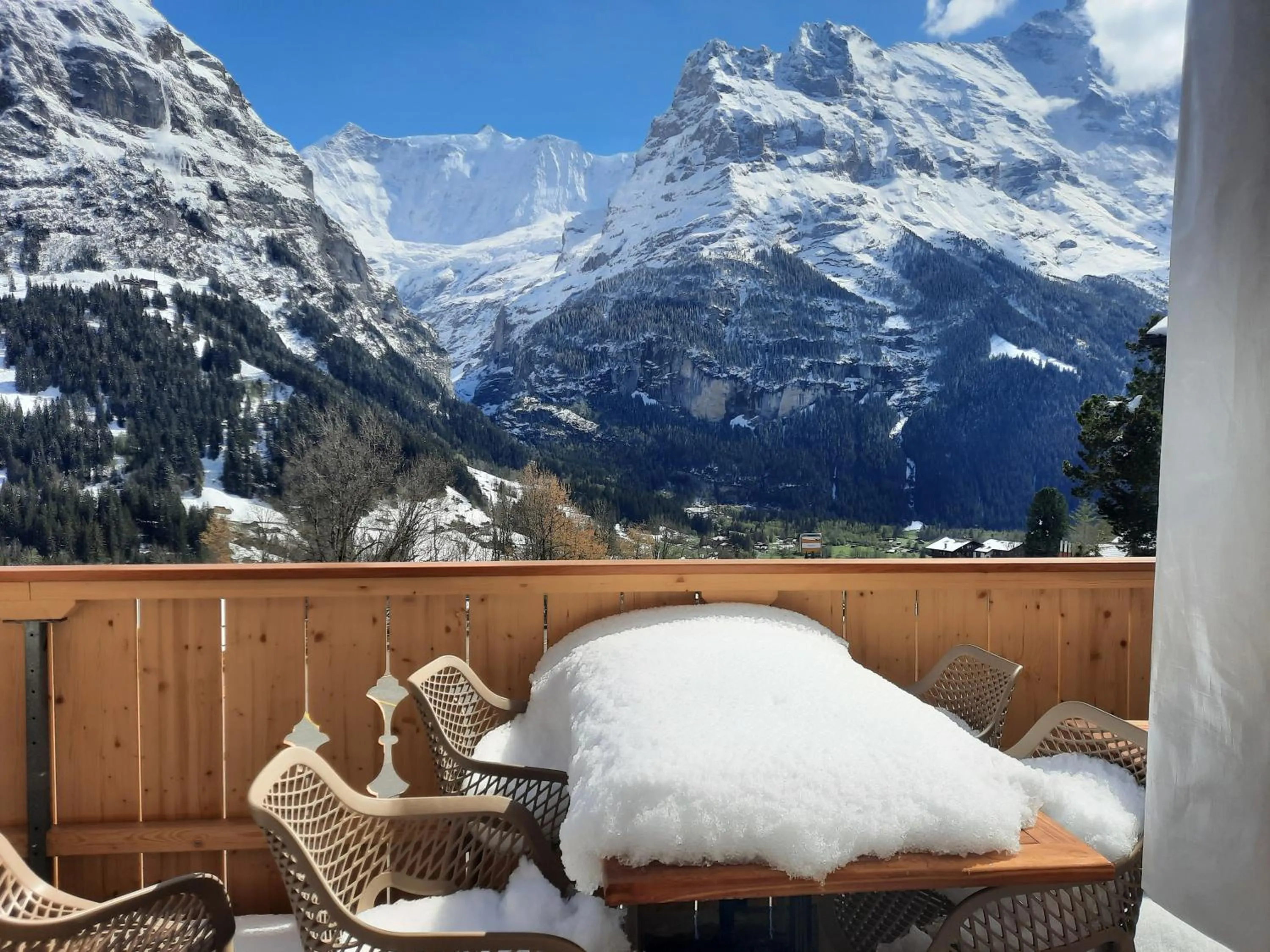 Mountain view in Boutique Hotel Panorama Grindelwald